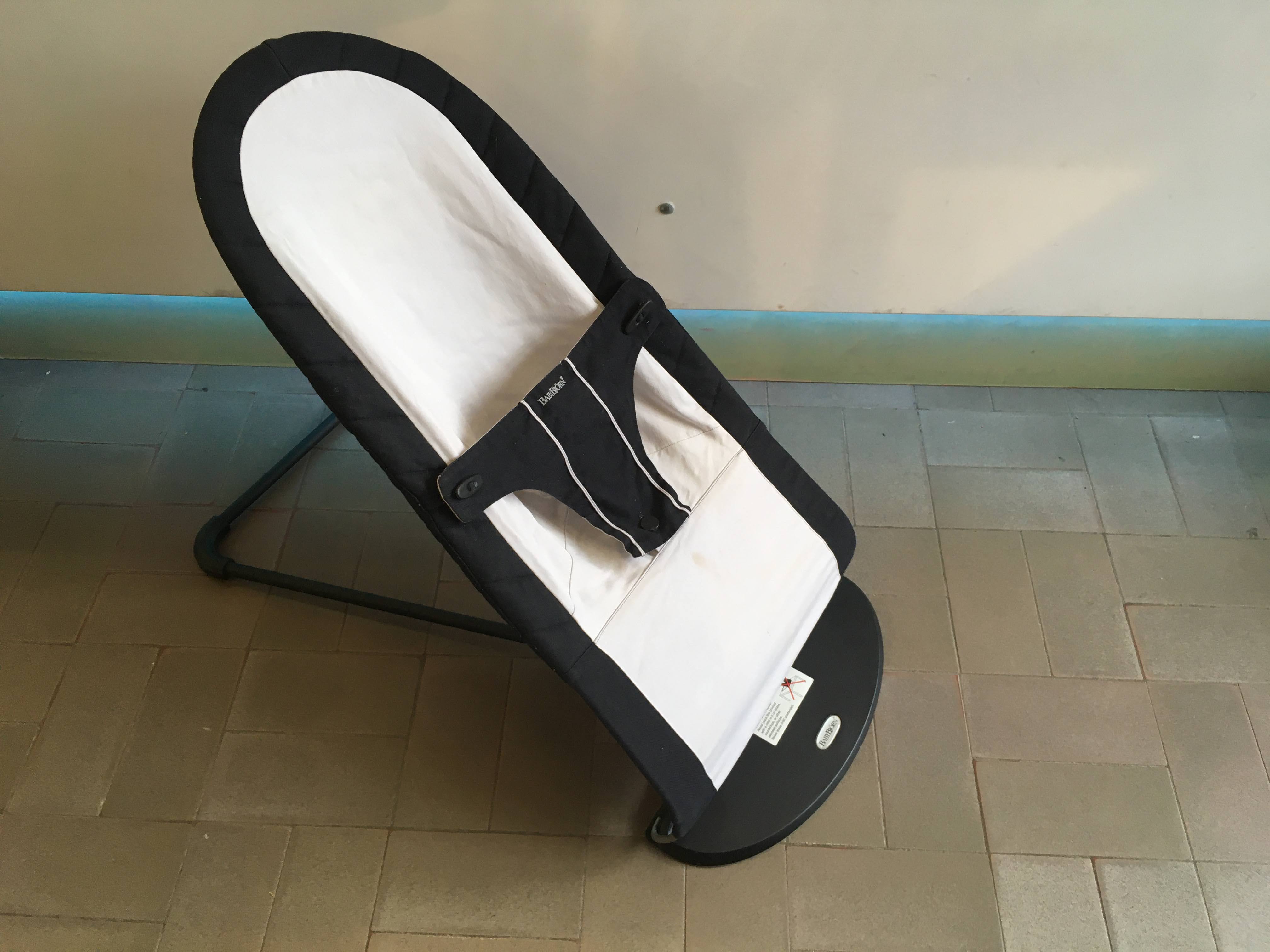 Relax bouncer beige, housse tachée