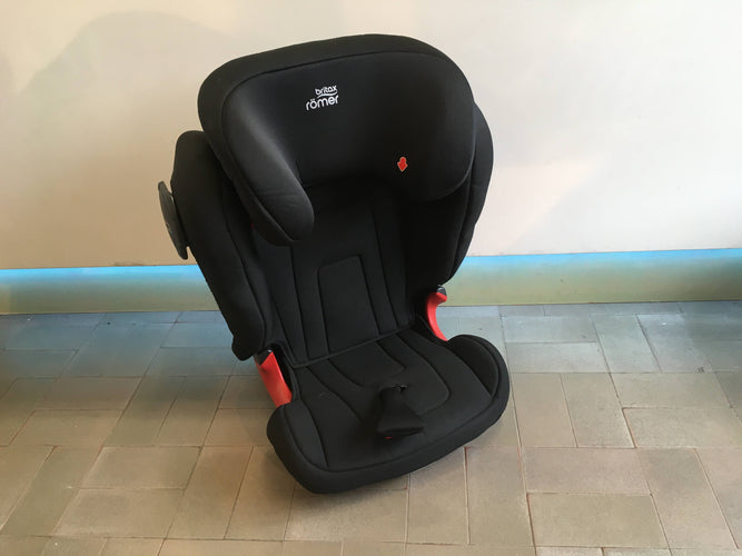Siège auto Kidfix2 S BR Cosmos black ZS, Britax Römer, de 4 à 12 ans (15-36 kg), moins cher chez Petit Kiwi