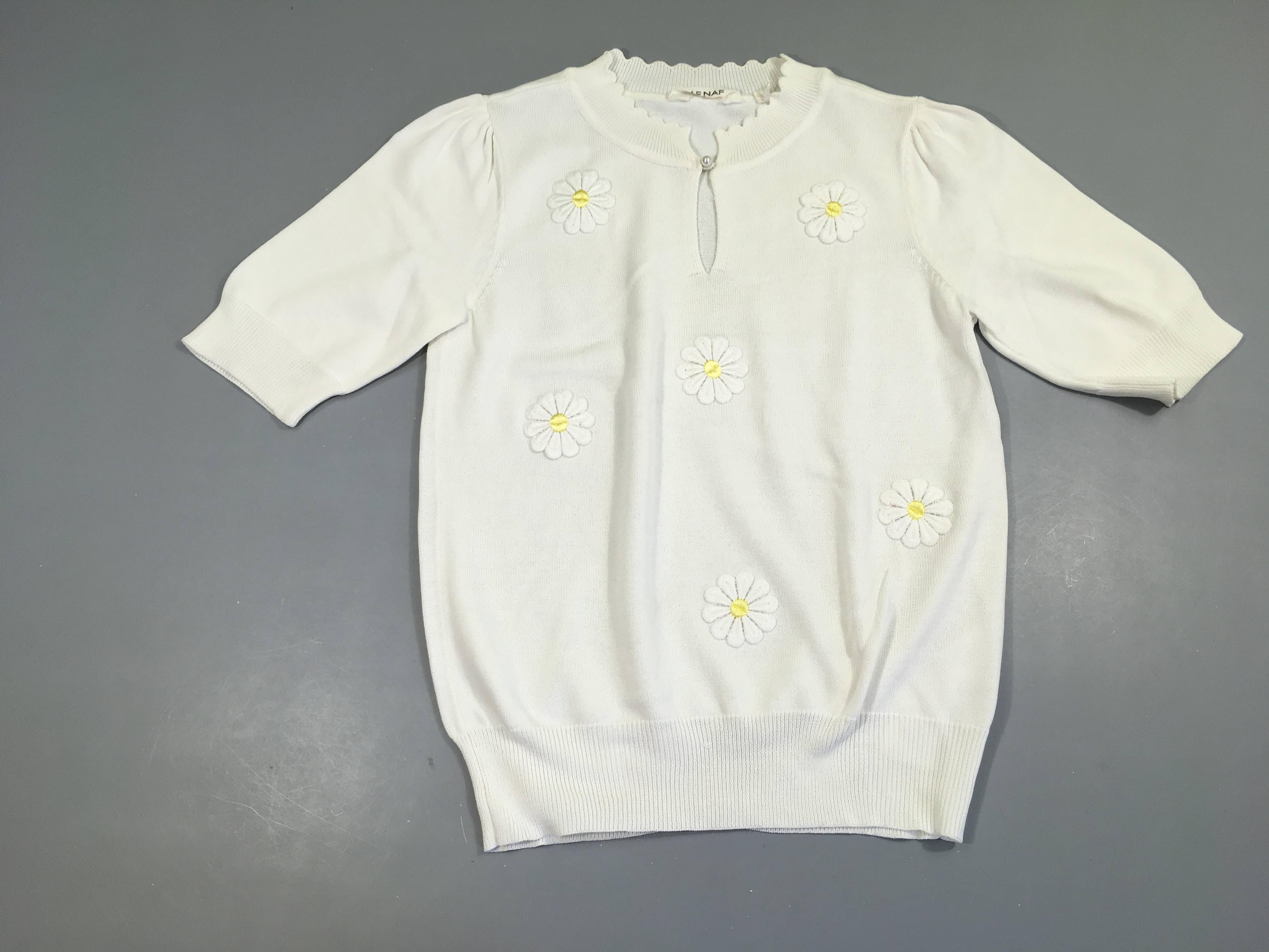 Pull léger m.c blanc fleurs broderies