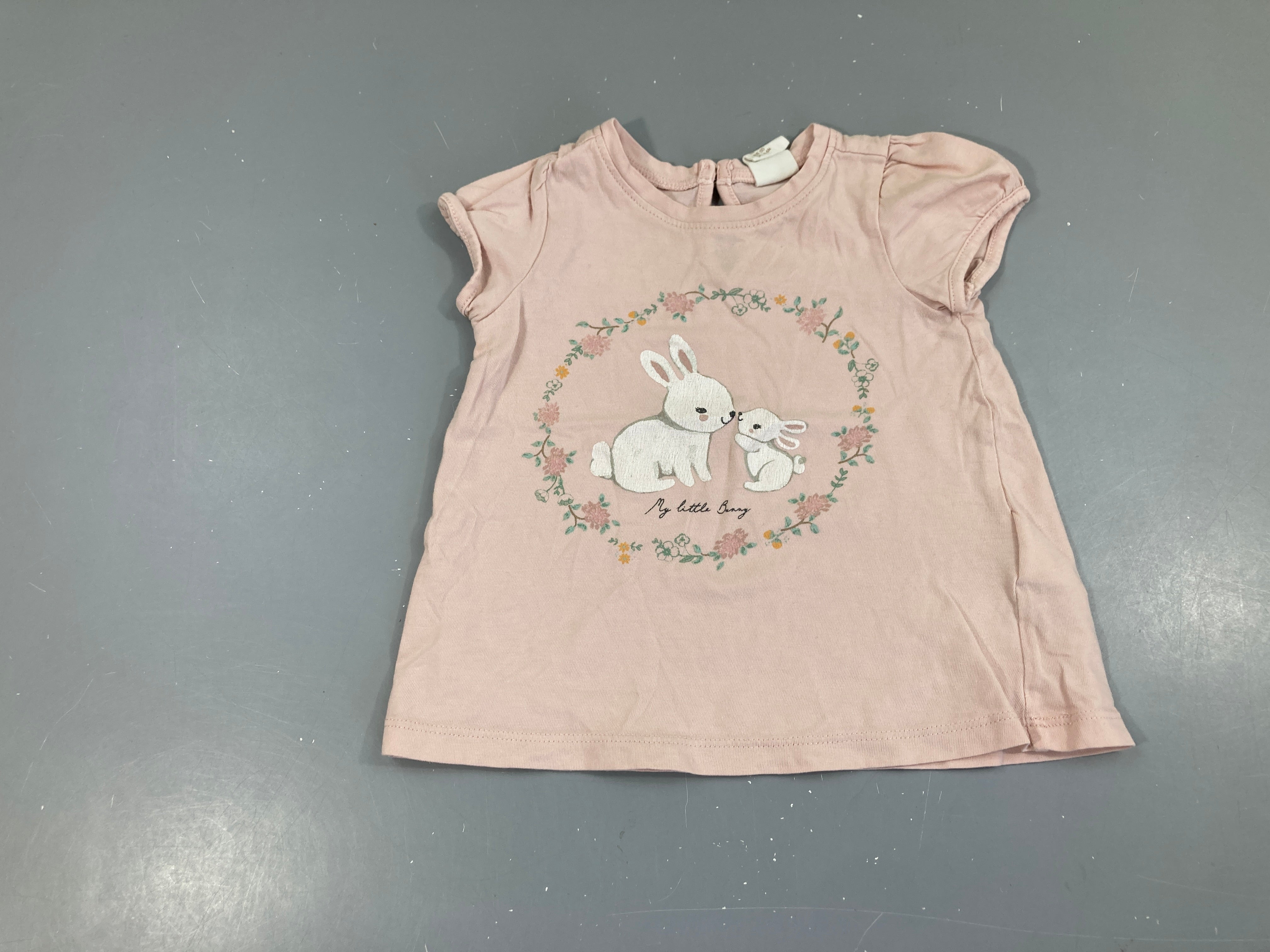 T-shirt m.c rose pâle lapins
