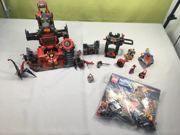 Le repaire volcanique de Jestro - LEGO Nexo Knights - 70323, 9-14a