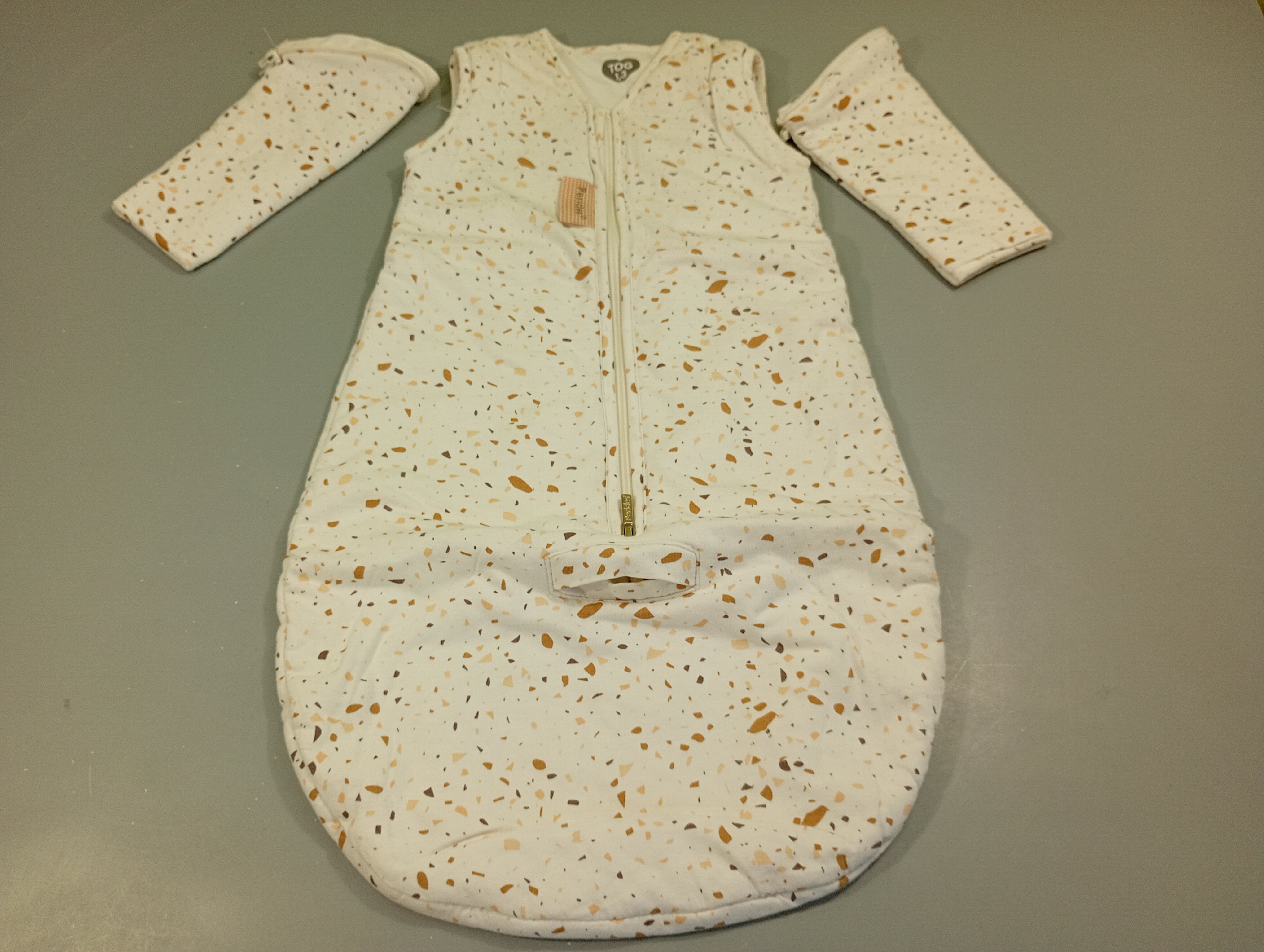 Sac de couchage blanc moucheté brun, gris,...   manches amovibles   3-9m