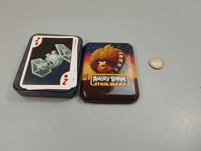 Jeu de carte Angr.y Brirds , Star Wars, moins cher chez Petit Kiwi