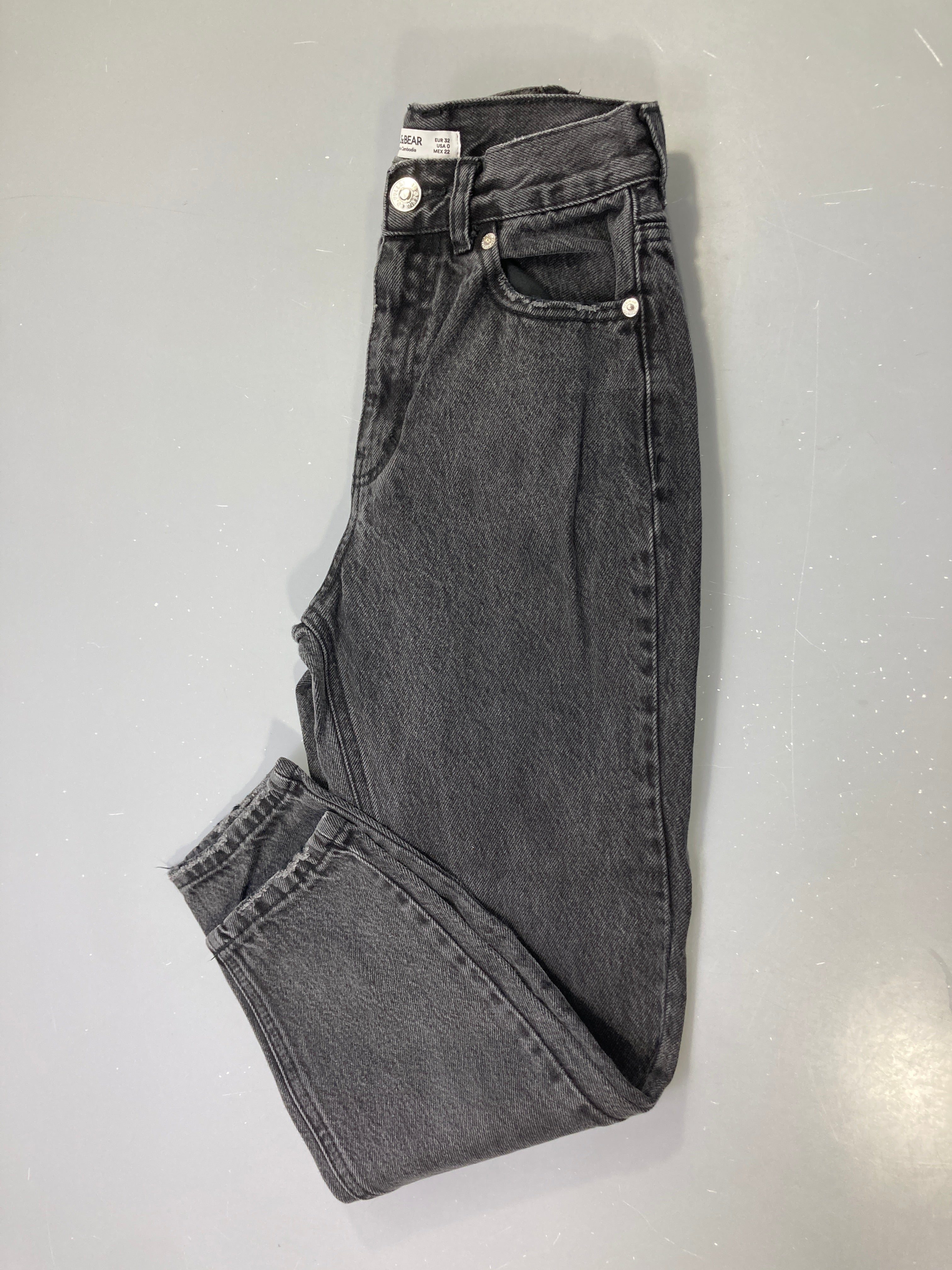 Jean gris coupe droite, Pull&Bear, 32