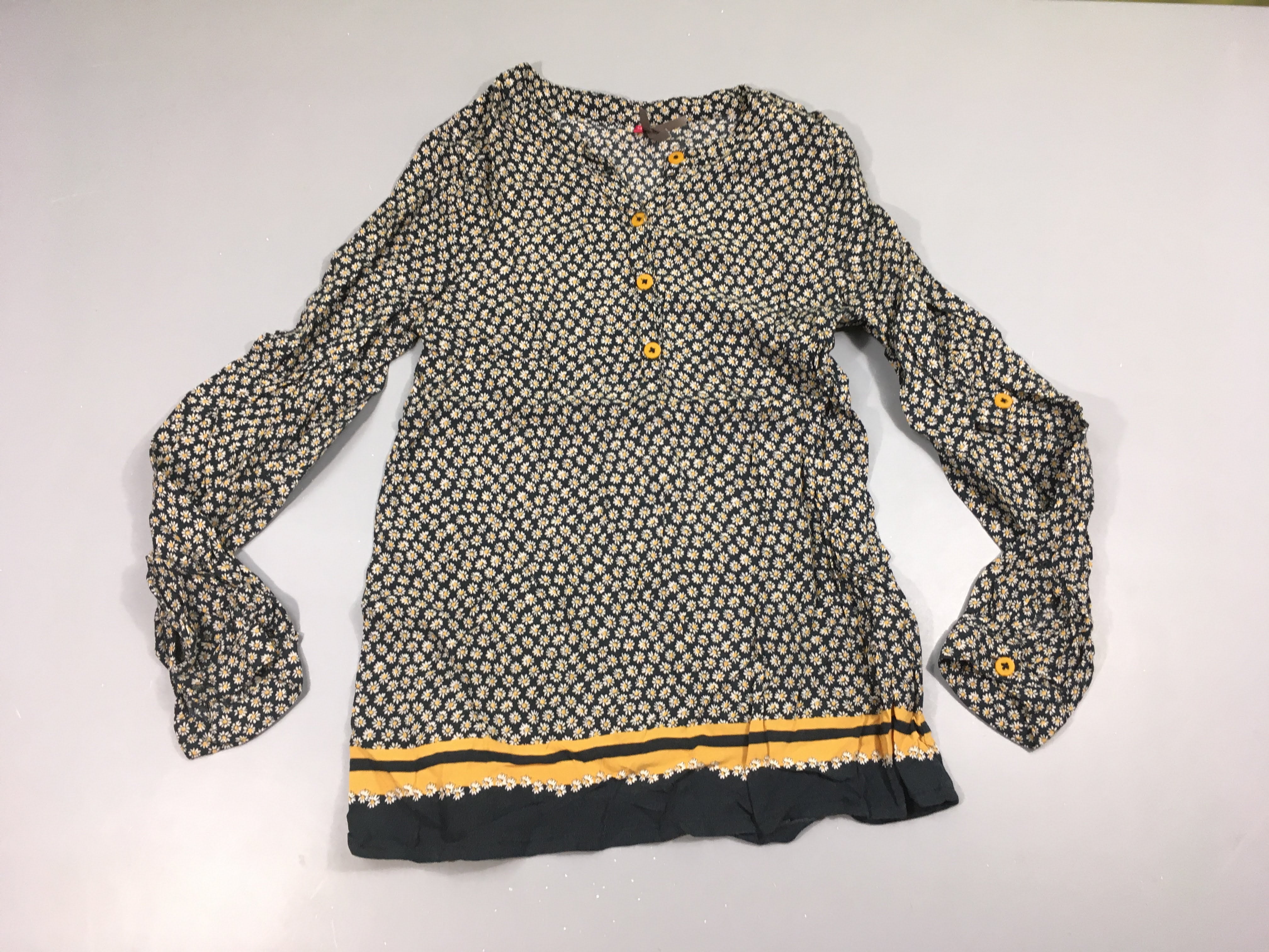 Blouse m.l bleu marine fleurs