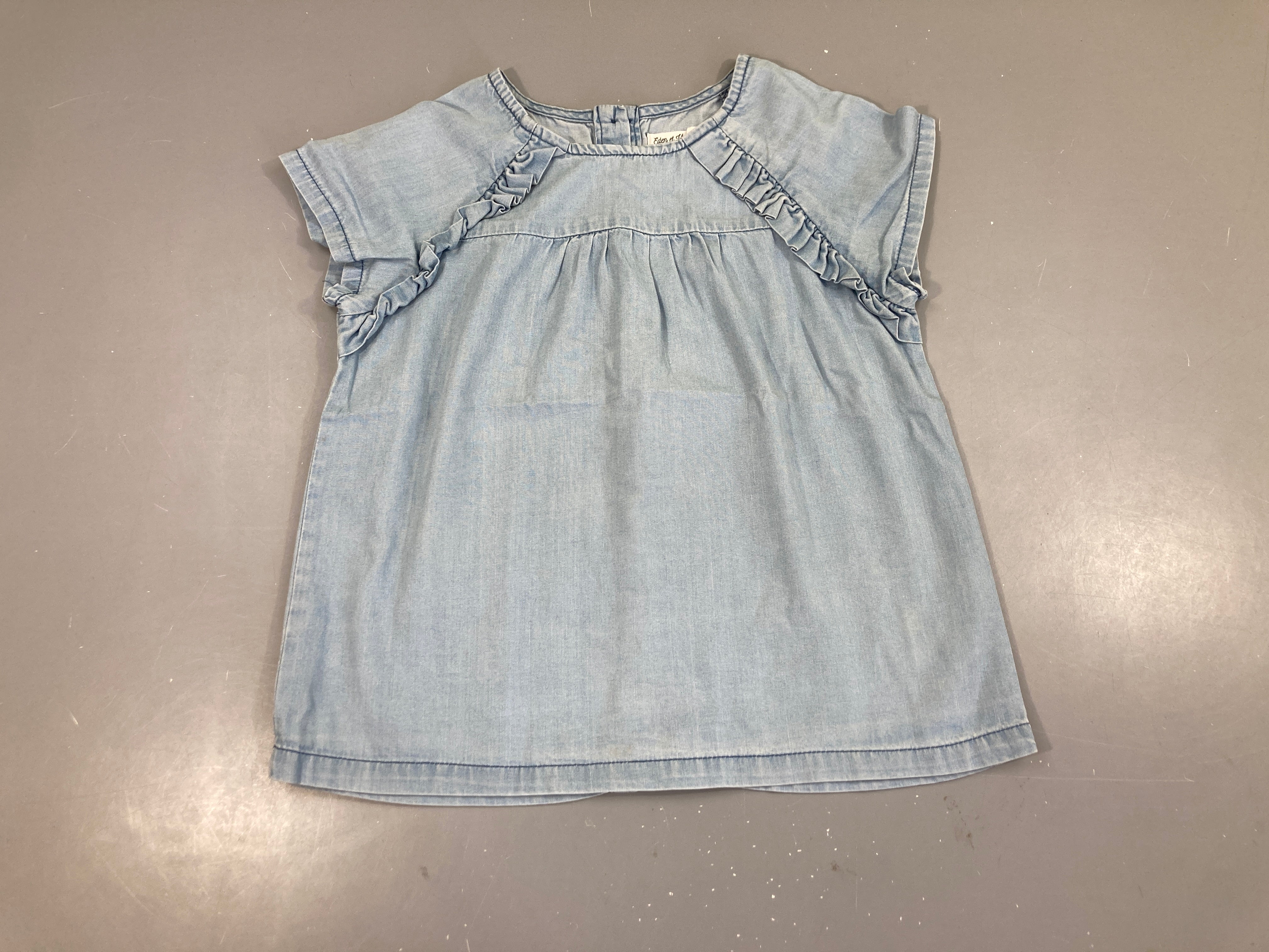 Blouse m.c denim volants Eden et Victor