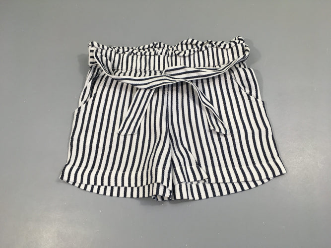 Short ligné bleu et blanc avec poches taille élastique avec ceinture, moins cher chez Petit Kiwi