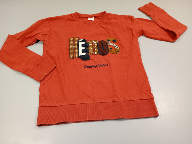 Sweat léger couleur brique  "héros ", moins cher chez Petit Kiwi