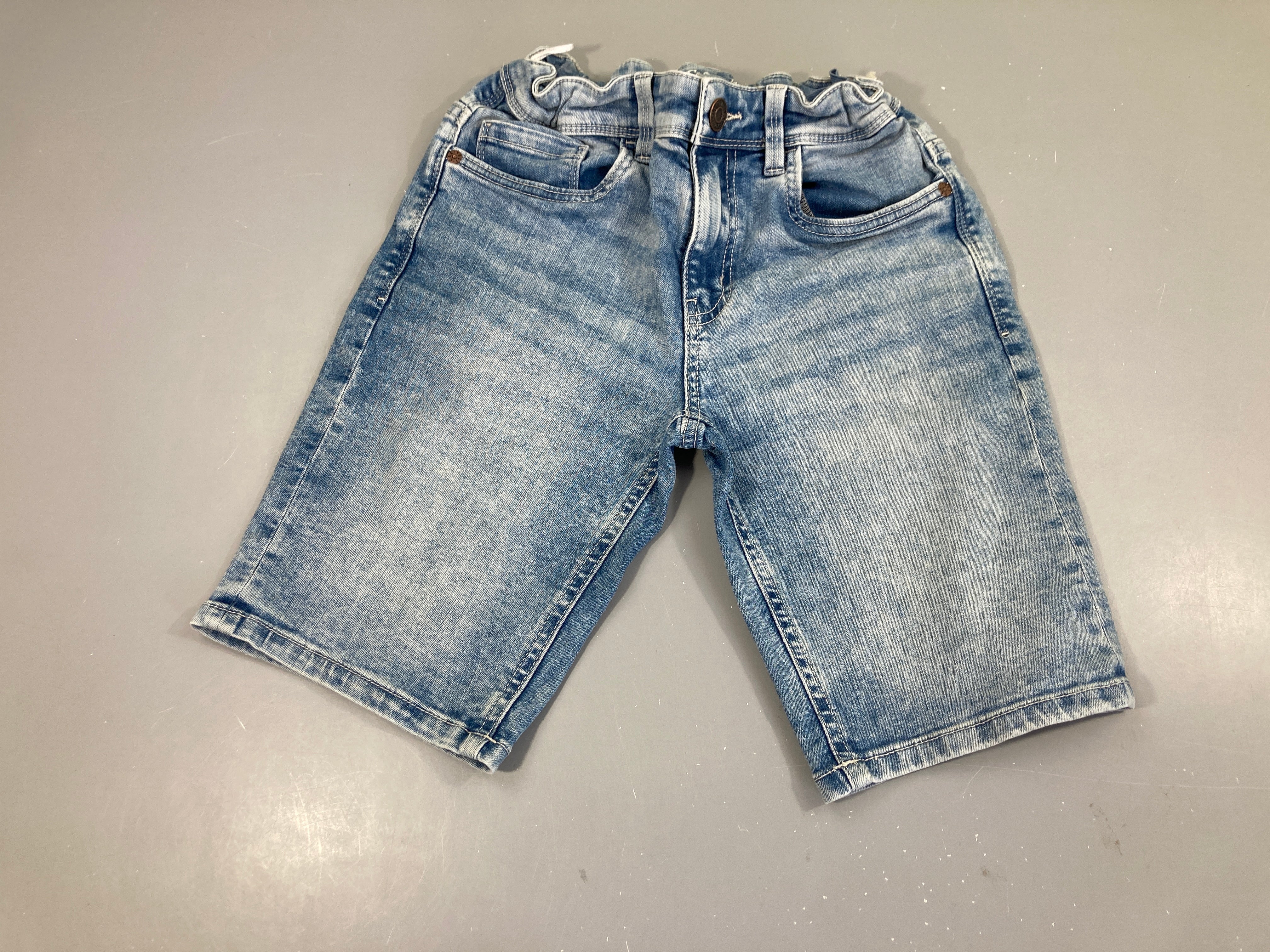 Bermuda Slim en jean effet