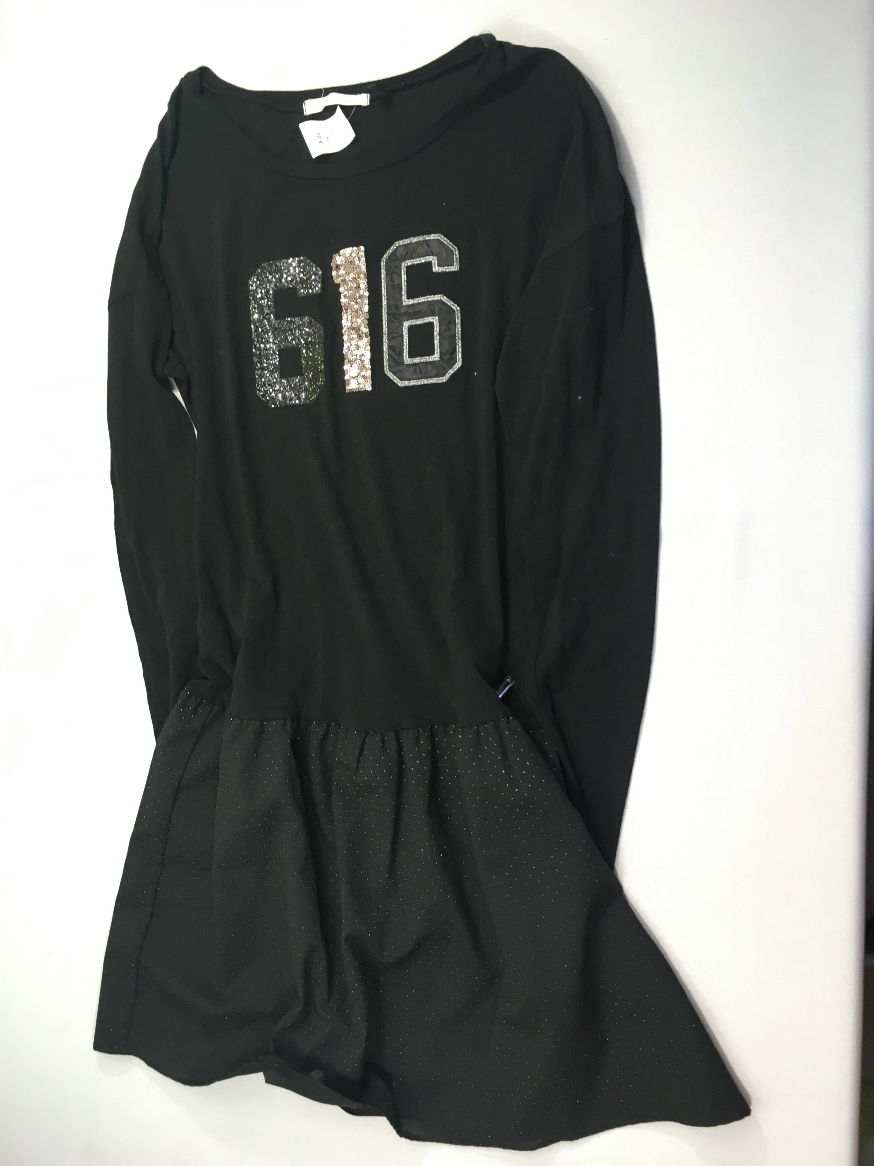 Robe m.l noire 616 sequins, M