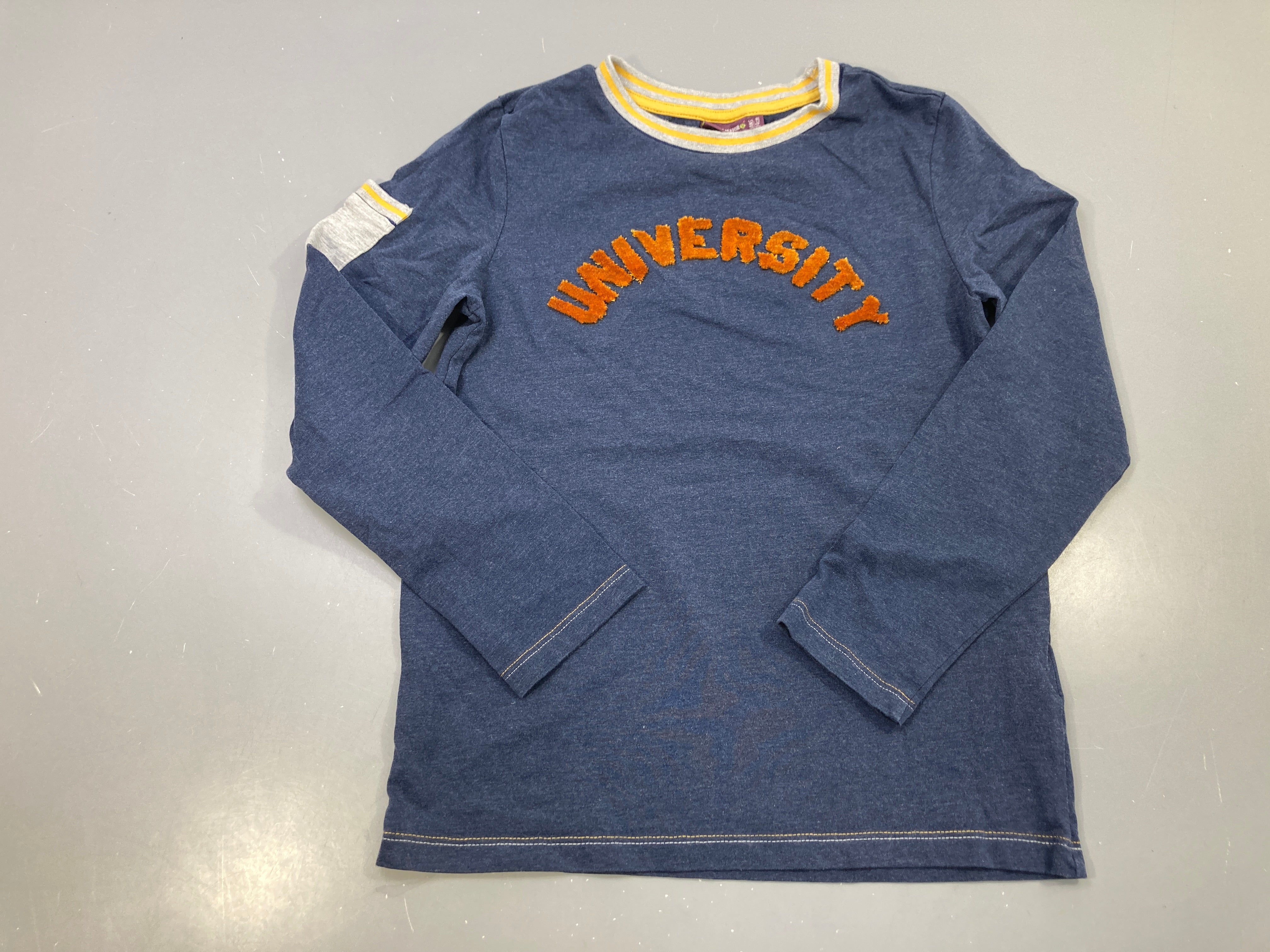 T-shirt m.l bleu marine University texturé