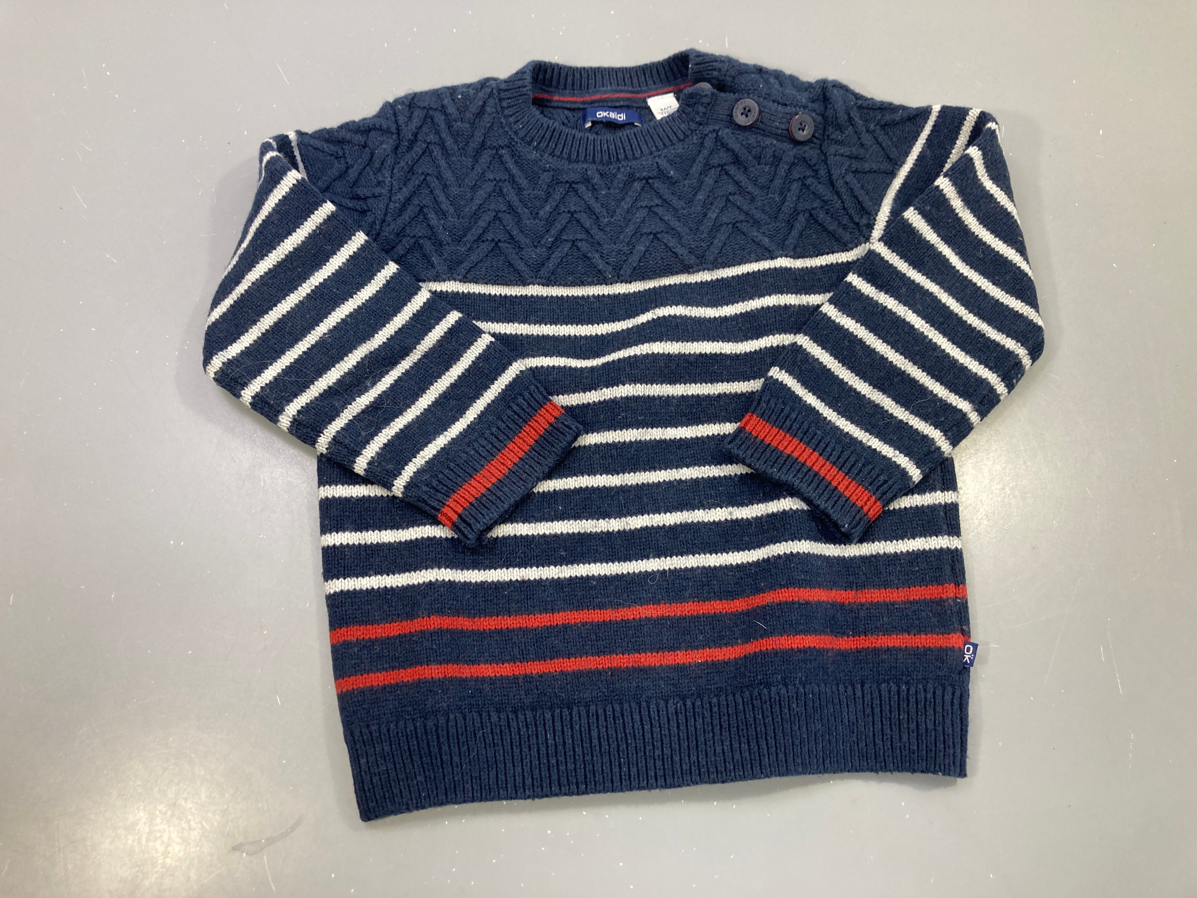 Pull marine rayé blanc et rouge 5%Laine