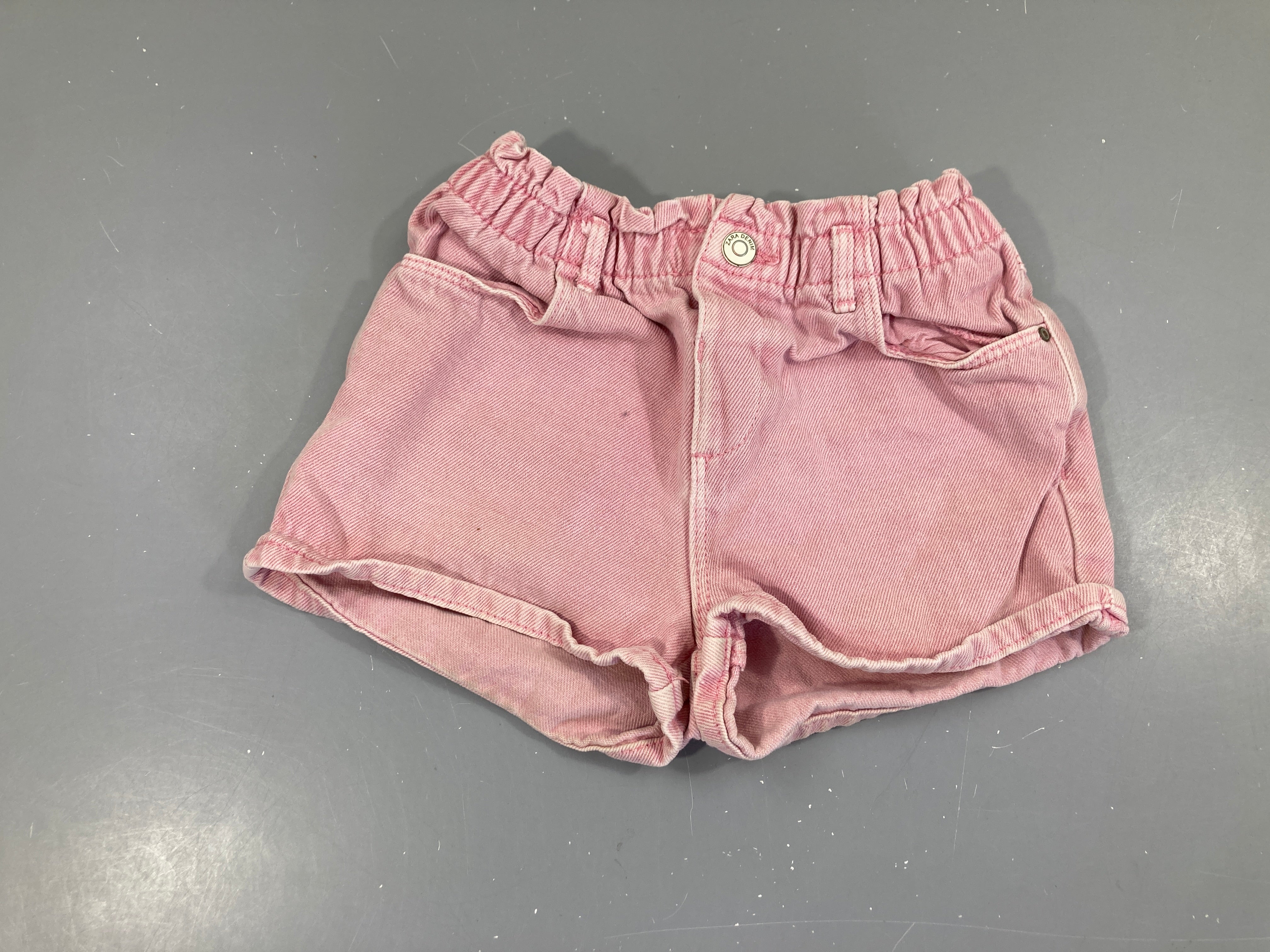 Short denim rose effet délavé
