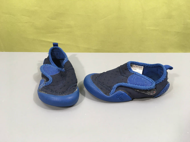 Chaussons de gym bleu foncé, 25, moins cher chez Petit Kiwi