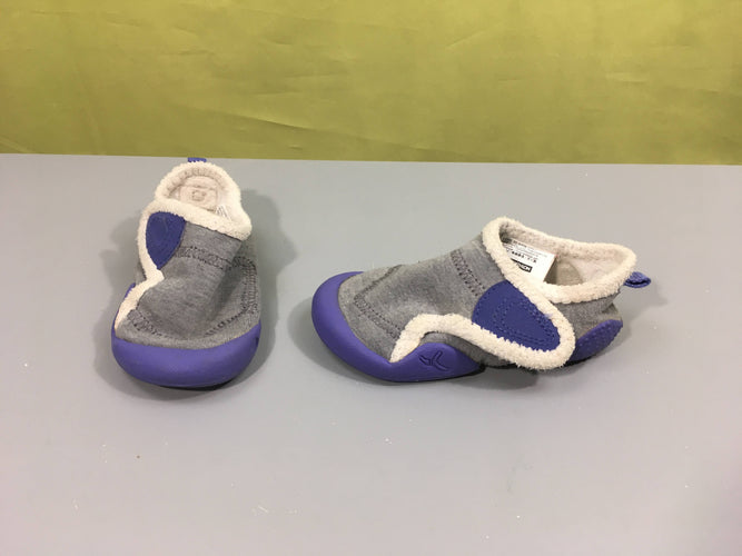 Chaussons de gym gris/mauve intérieur velours, 26, moins cher chez Petit Kiwi