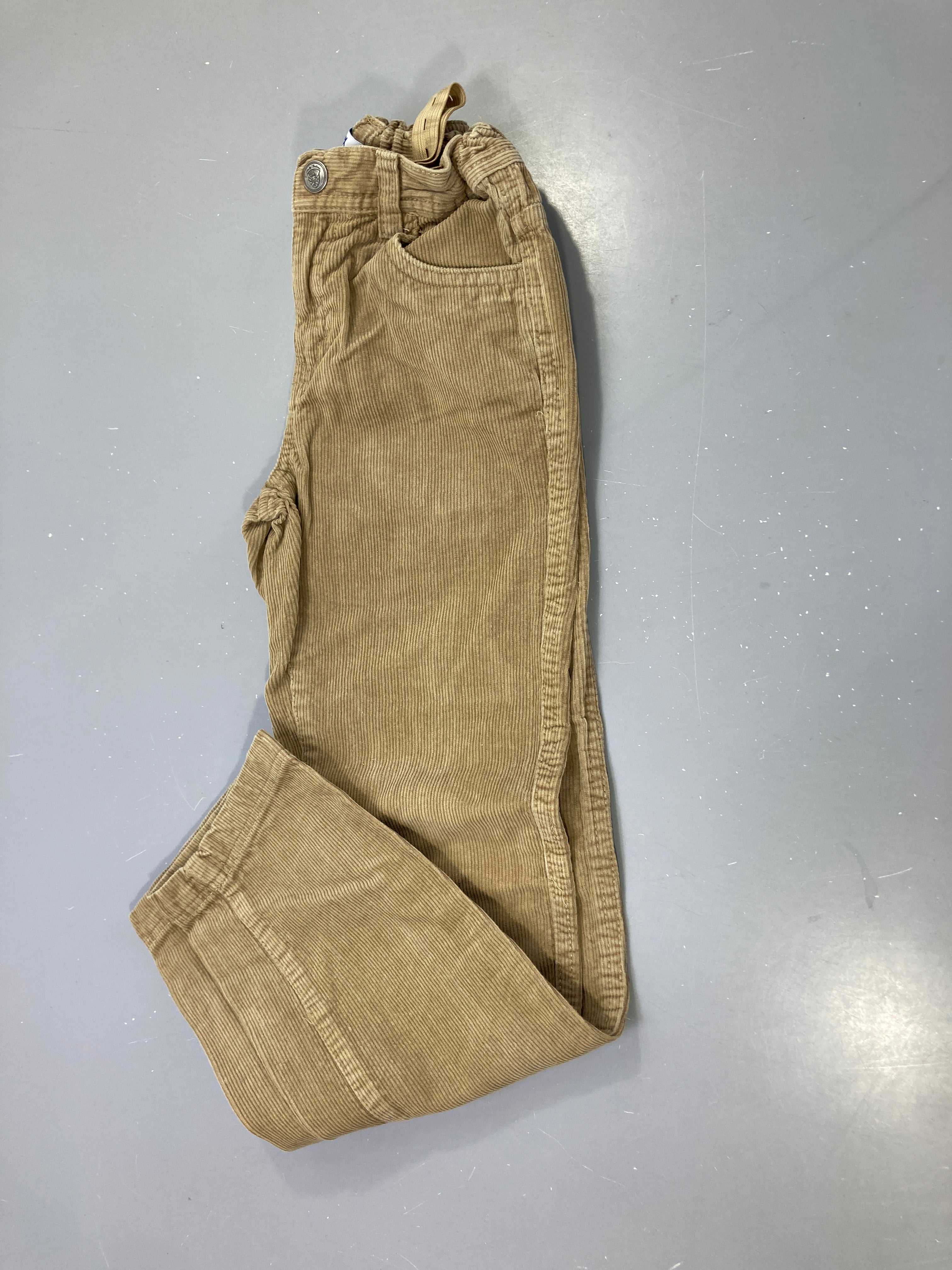 Pantalon velours côtelé beige