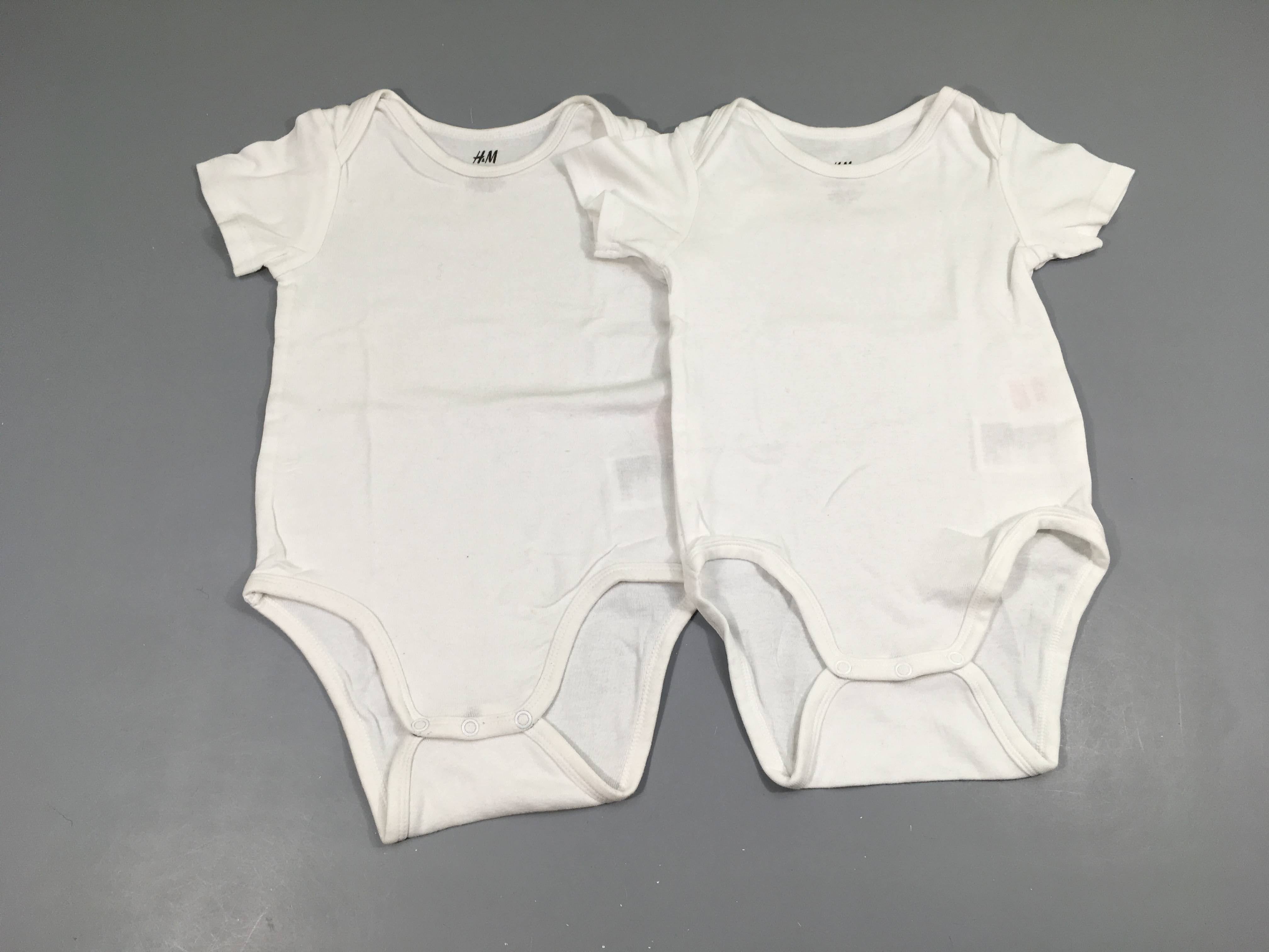 Lot de 2 bodies m.c blanc