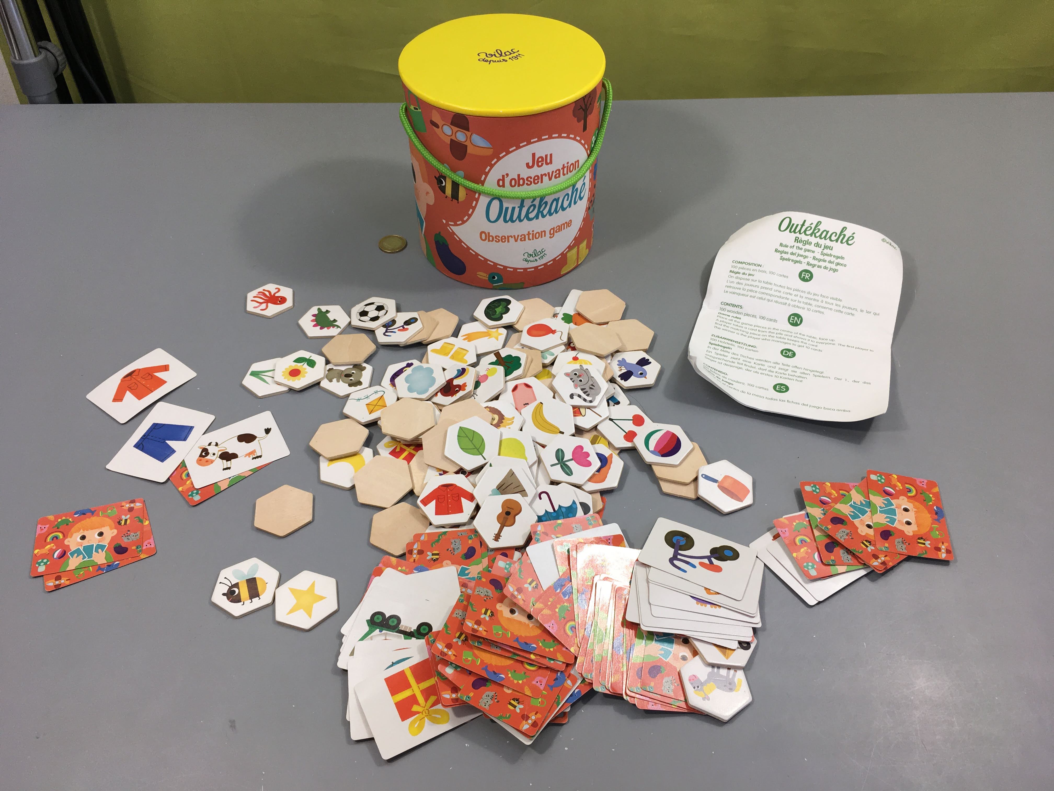 Jeu d'observation Outékaché, 3-6ans, manque 1 carte et une pièce