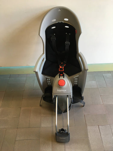 Siège vélo arrière sur cadre Hamax Siesta, inclinable jusqu'à 20°, 22kg max, moins cher chez Petit Kiwi