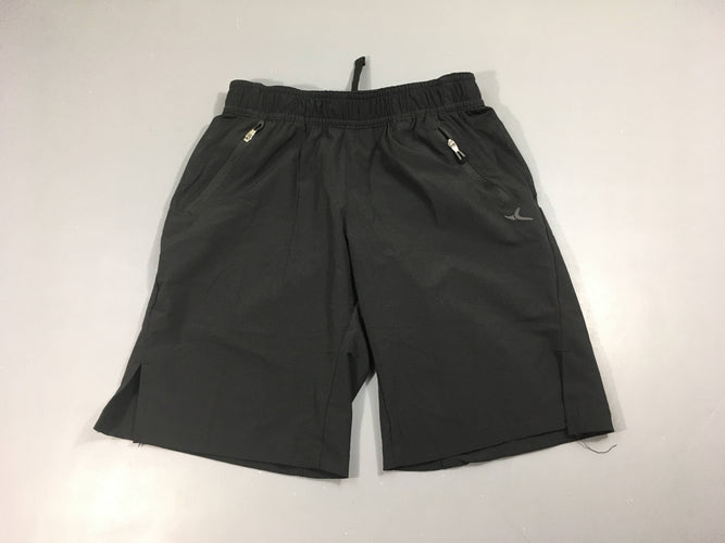 Bermuda de sport noir, moins cher chez Petit Kiwi