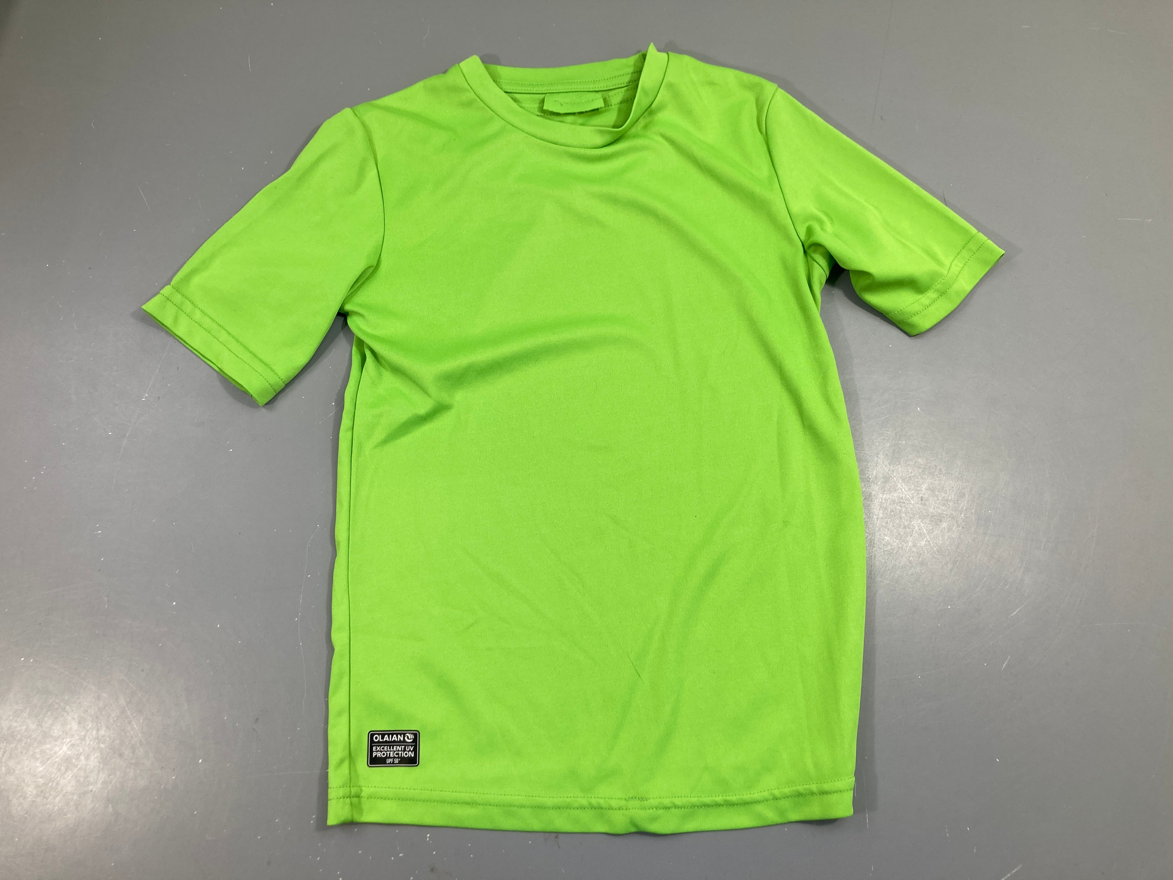 T-shirt m.c vert vif anti UV, taille estimée