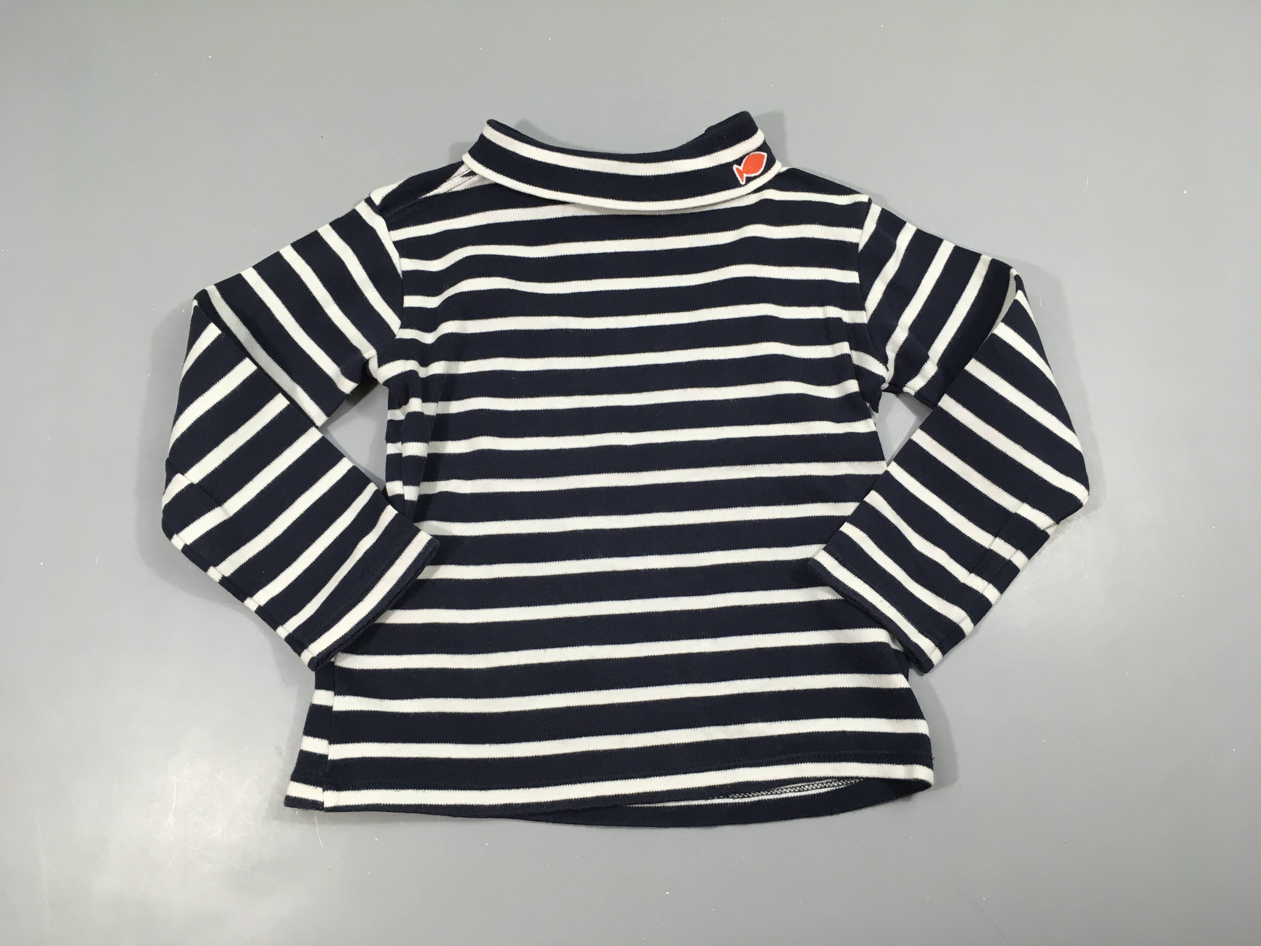 T-shirt col roulé bleu marine rayé blanc poisson, bouloché