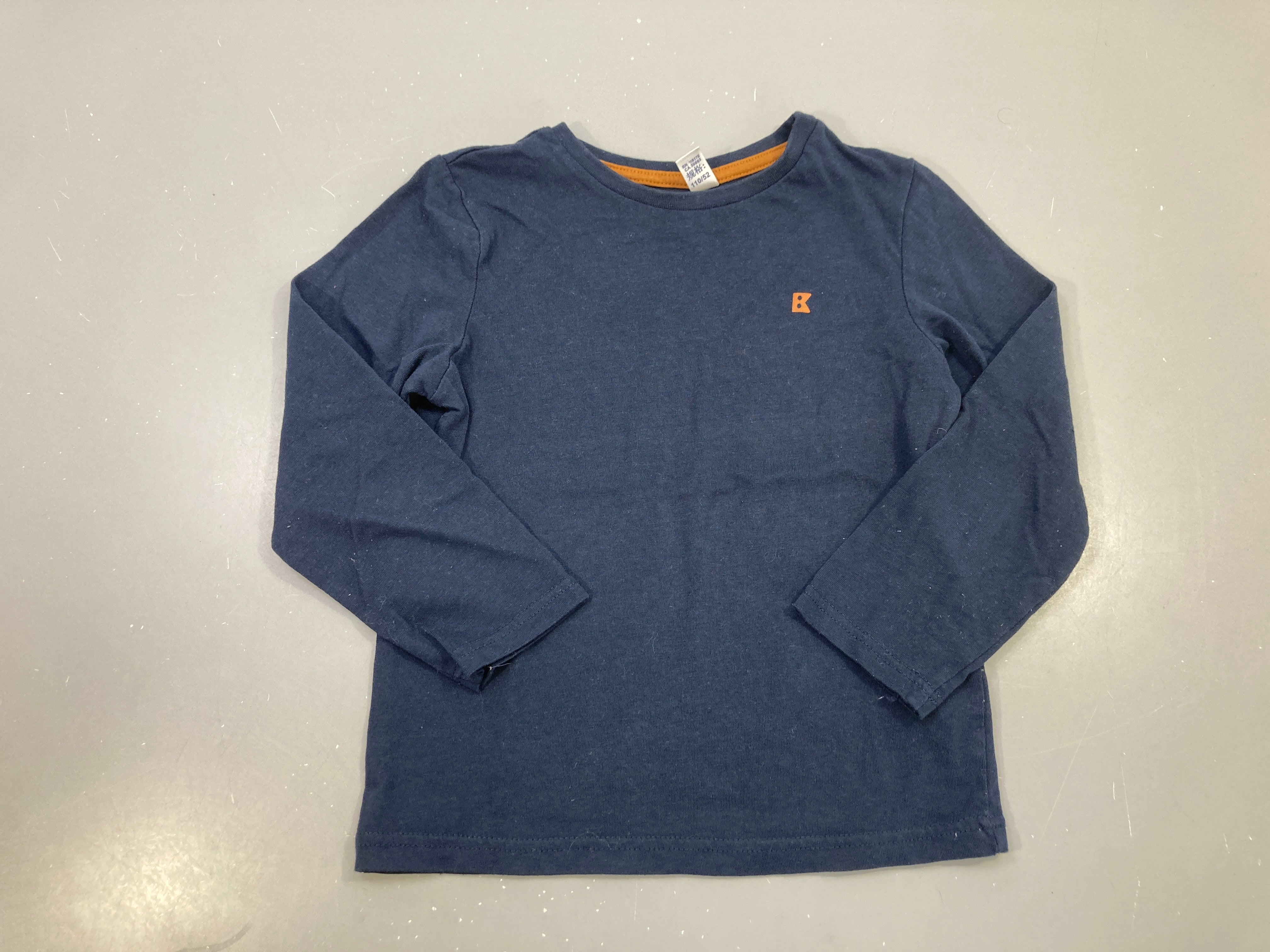 T-shirt m.l bleu marine, logo B orange