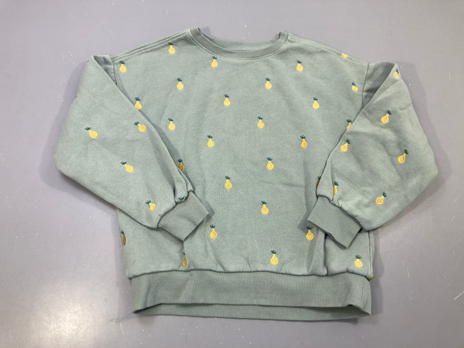 Sweat vert sauge, poires brodées, moins cher chez Petit Kiwi