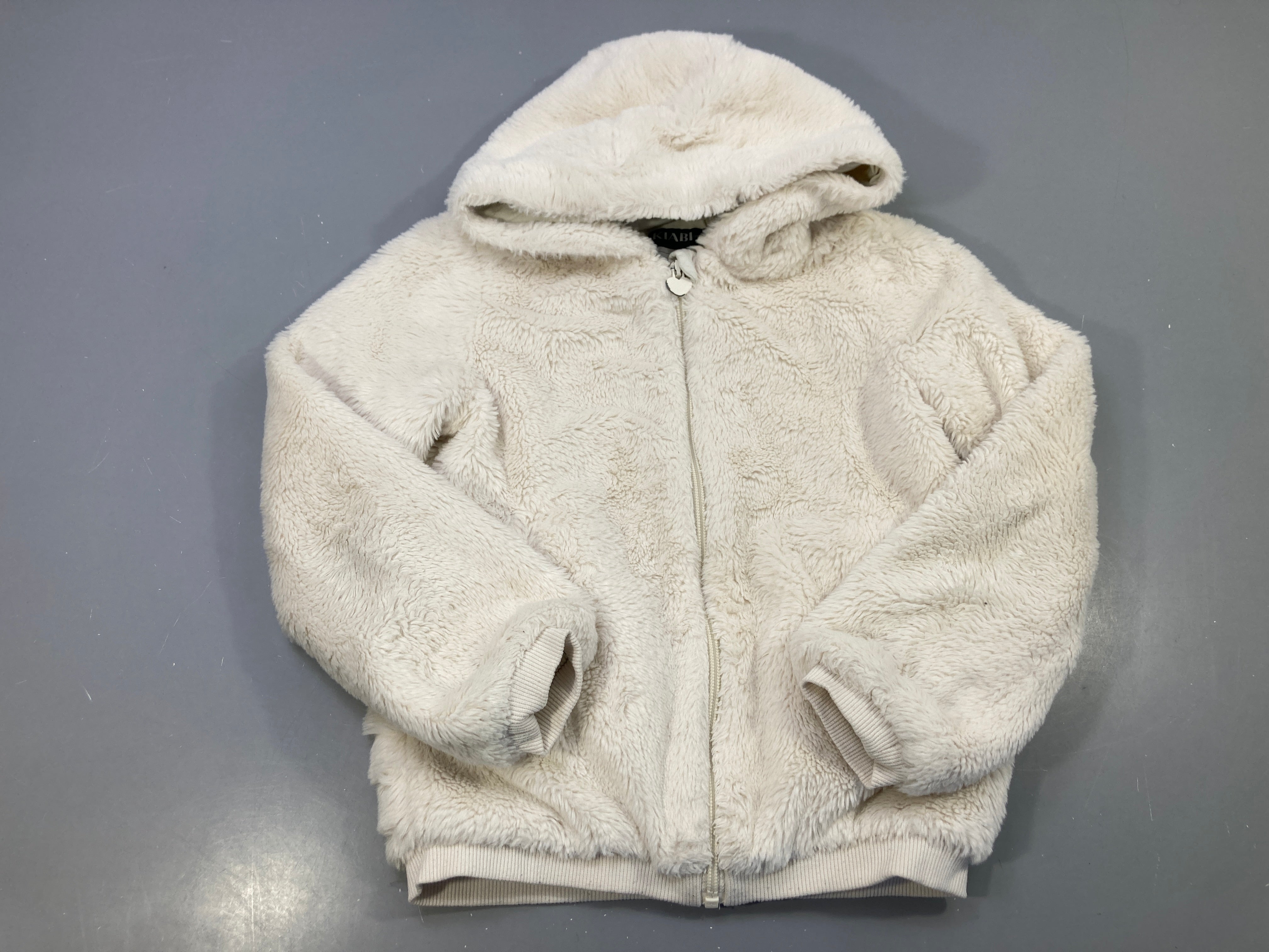 Sweat zippé capuche peluche écru grisé