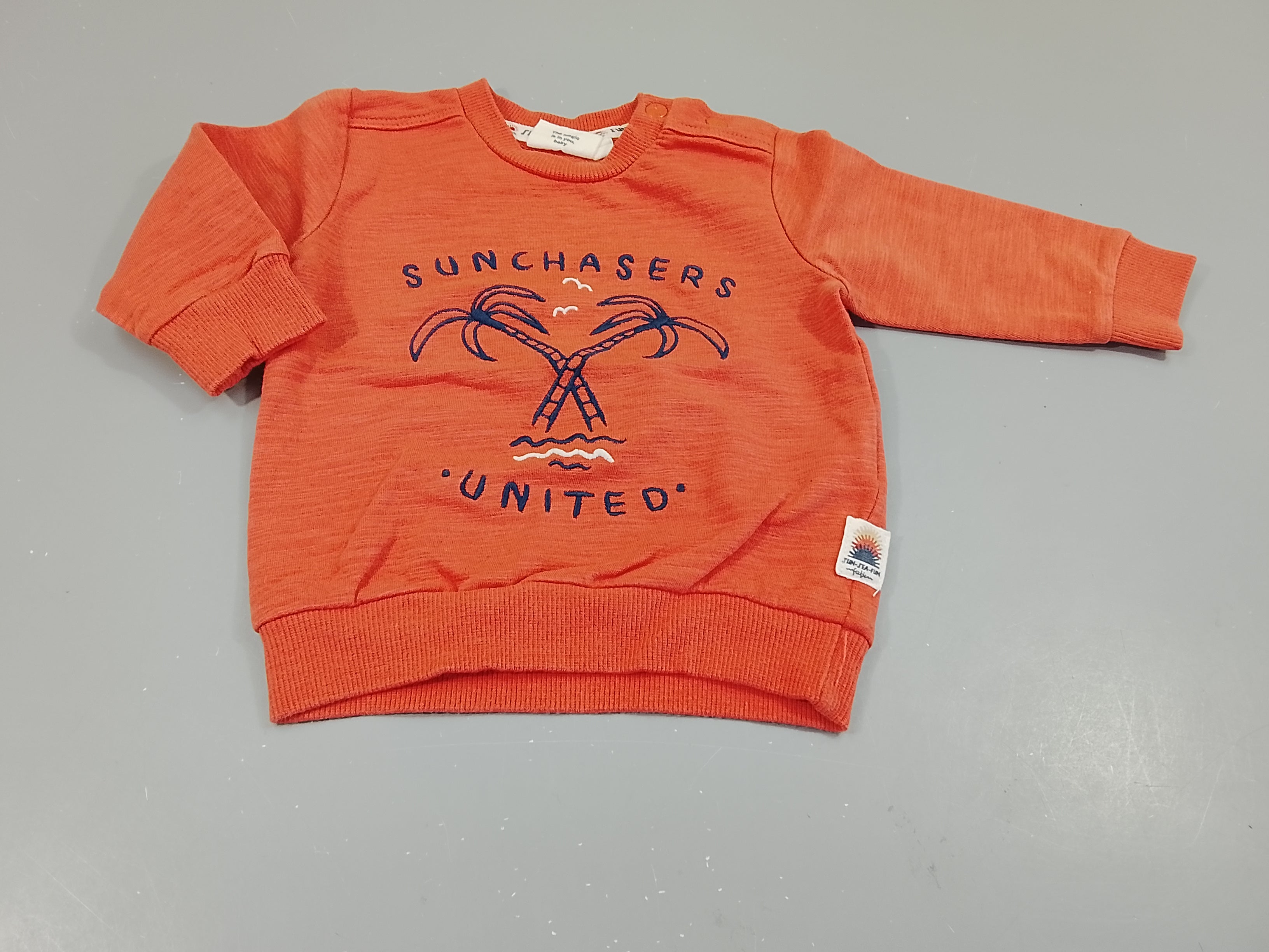 Sweat Feetje  orange flammé , palmiers 