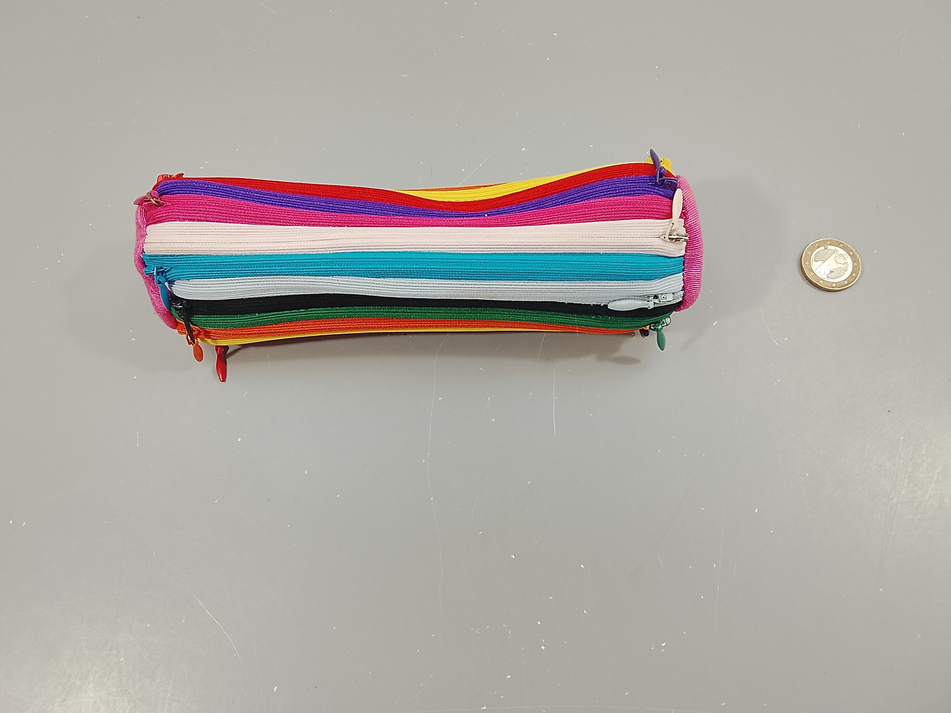 Trousse à crayons colorée, multi fermetures