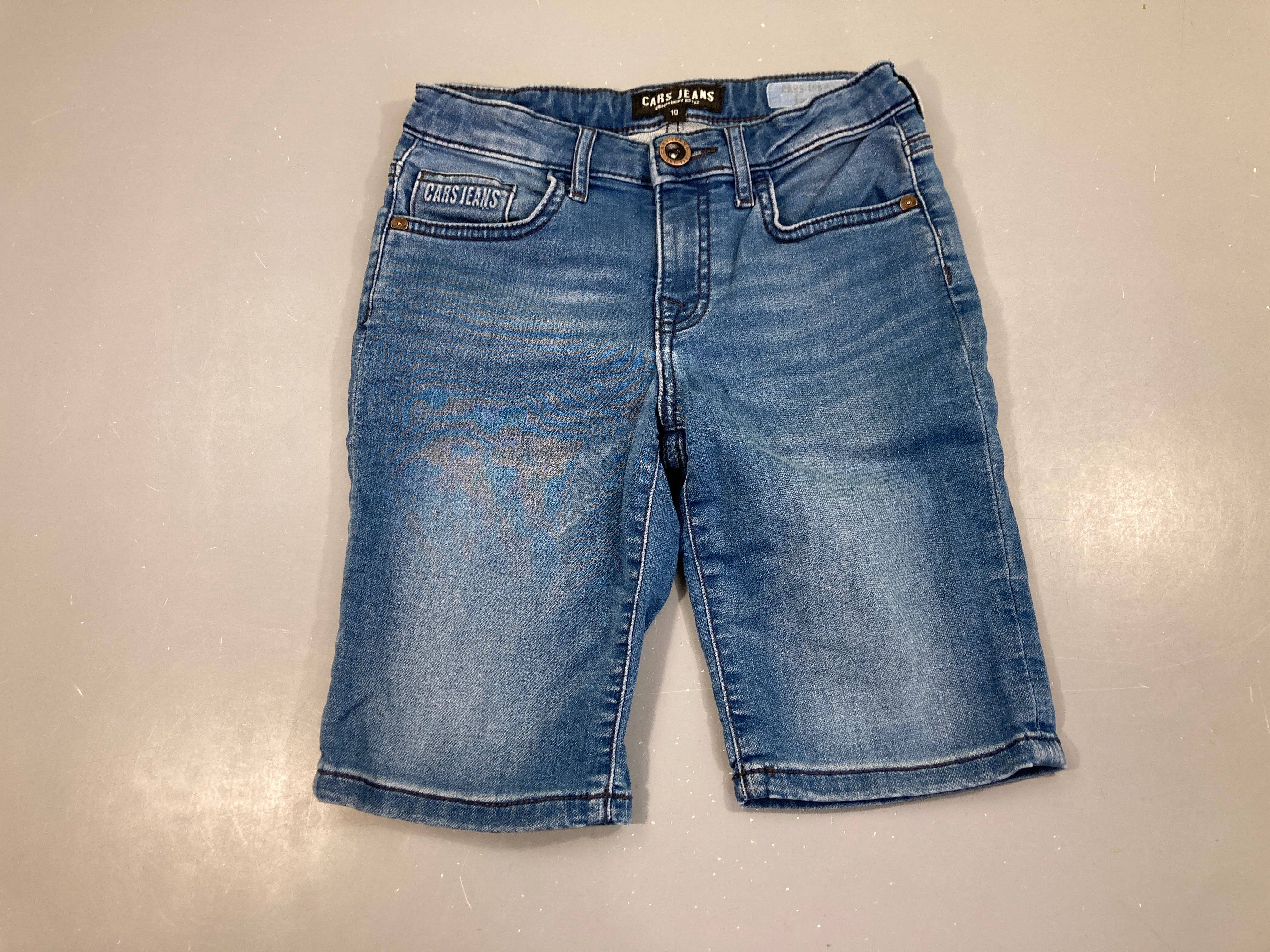Bermuda jean