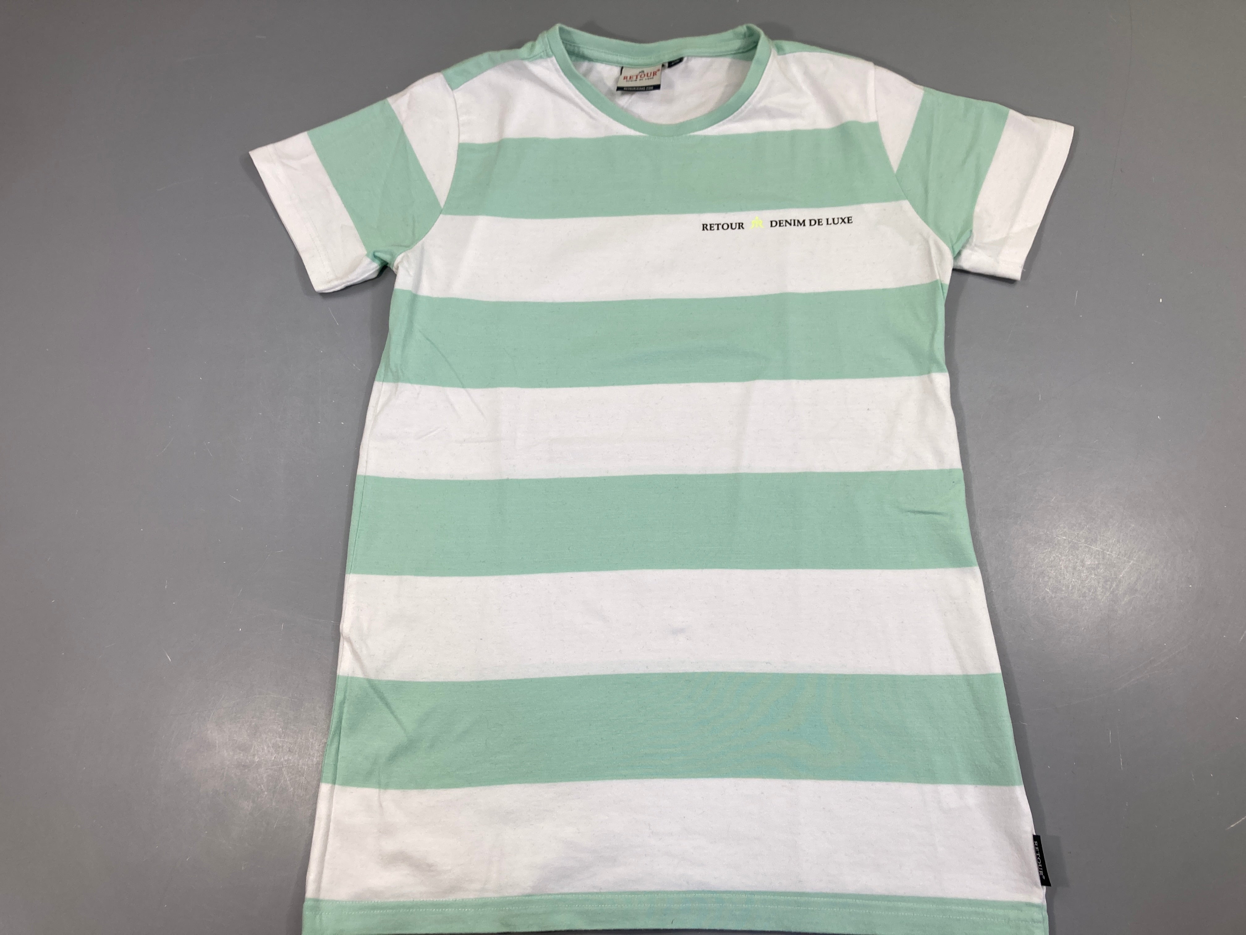 T-shirt m.c vert rayé retour denim de luxe, légèrement bouloché