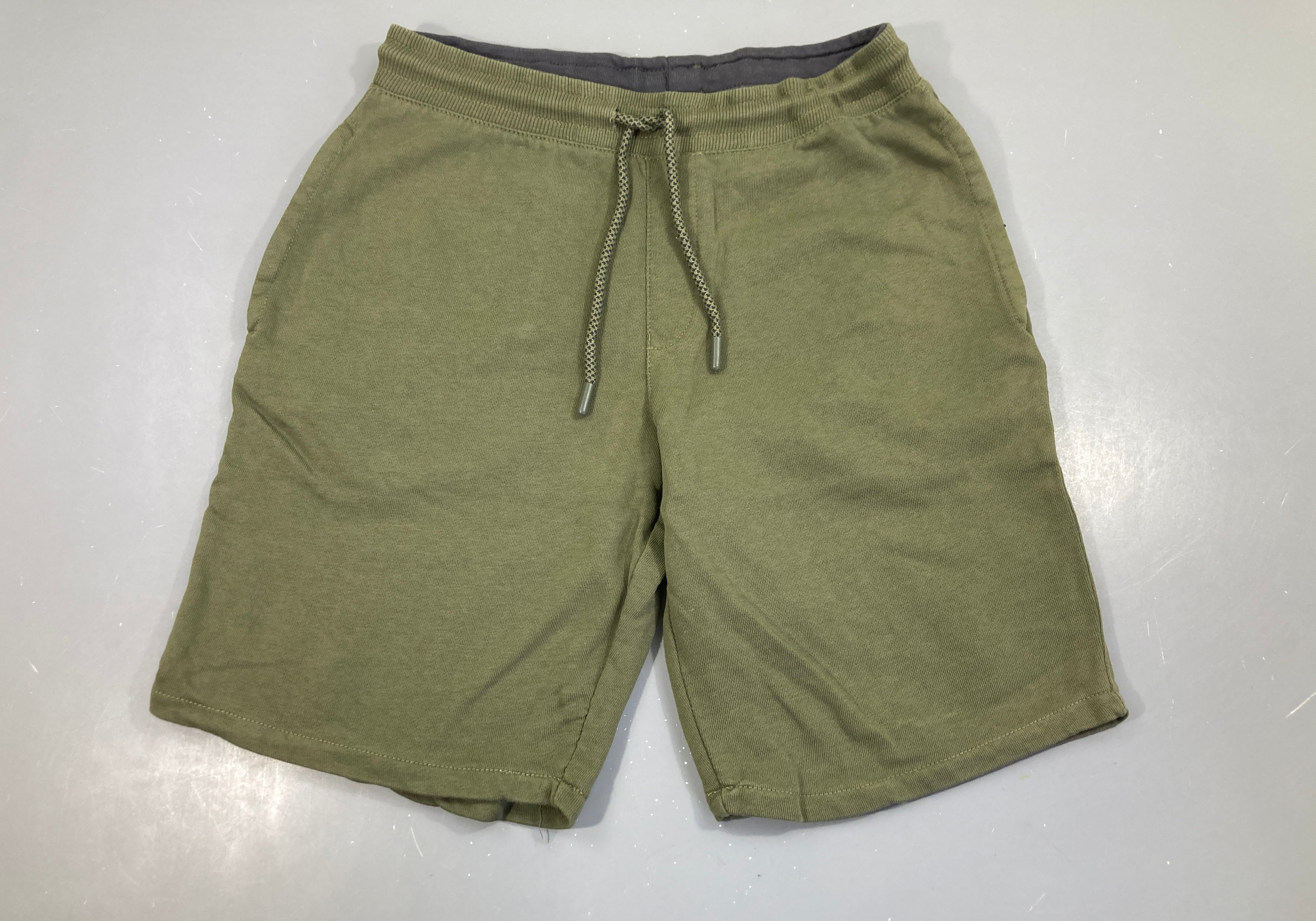 Bermuda molleton kaki