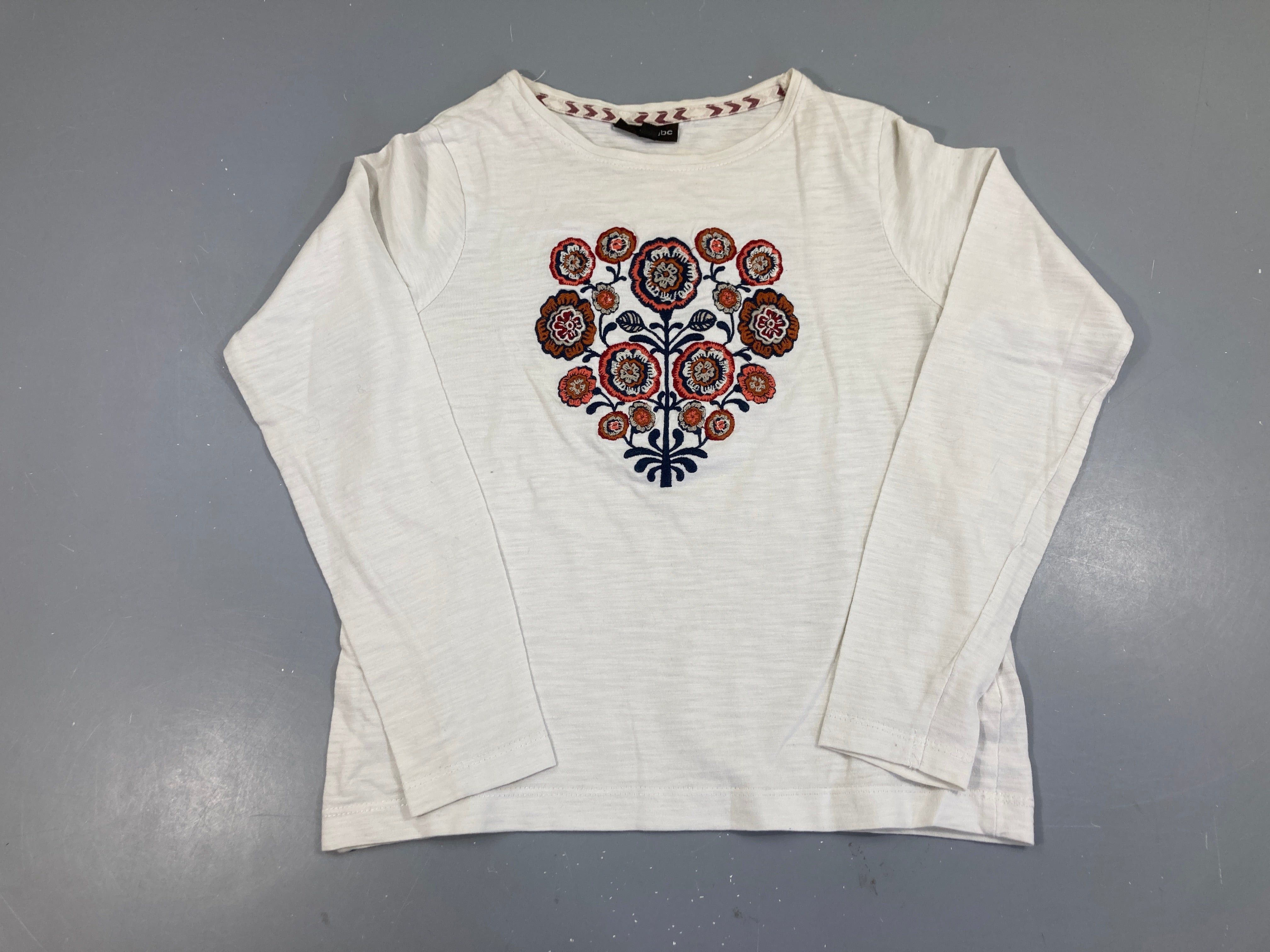 T-shirt m.l blanc flammé fleurs brodées