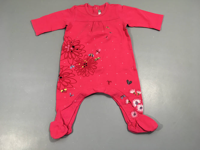 Pyjama jersey rose vif, fleurs et insectes, moins cher chez Petit Kiwi