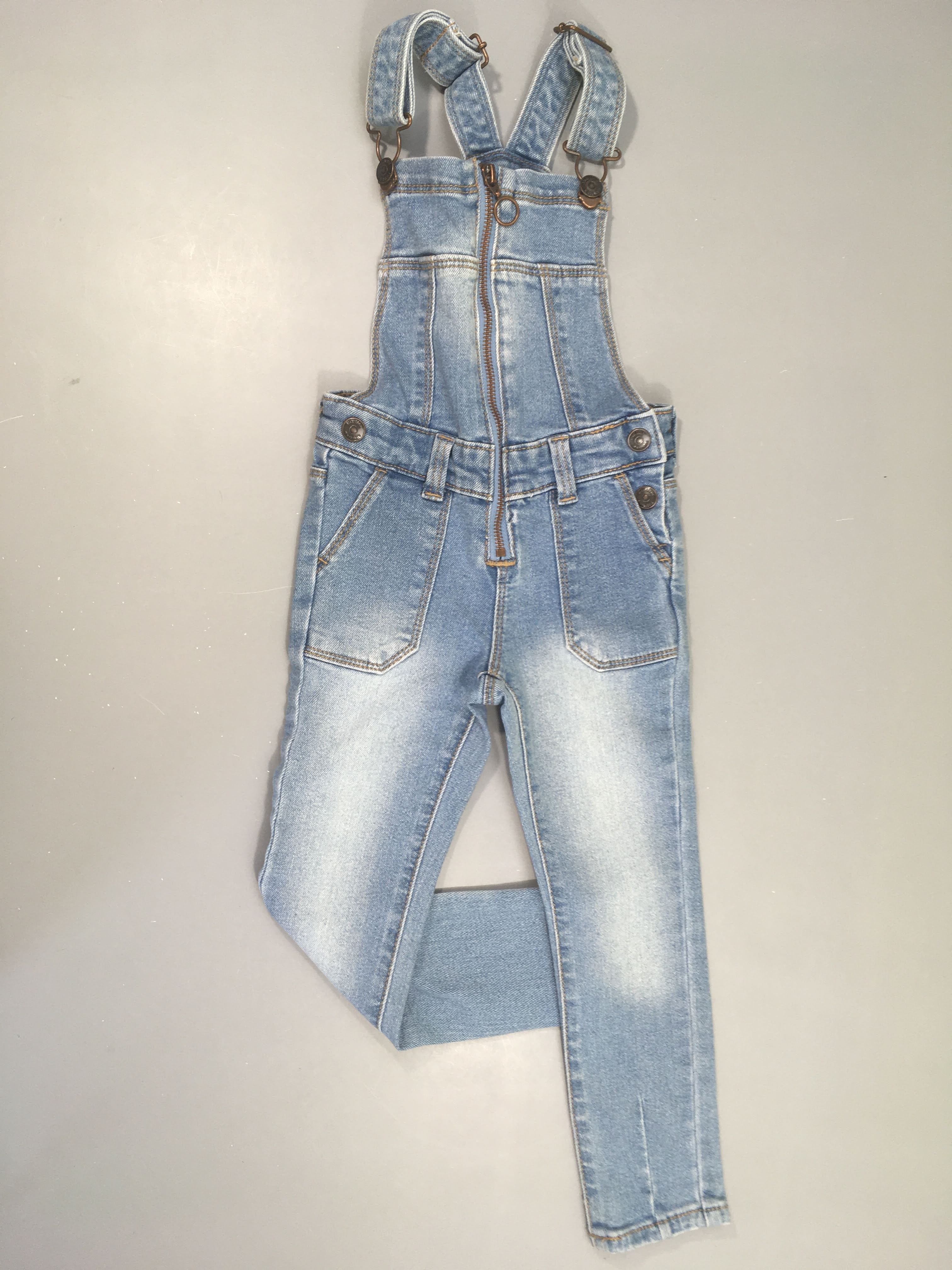 Salopette en jean zip avant