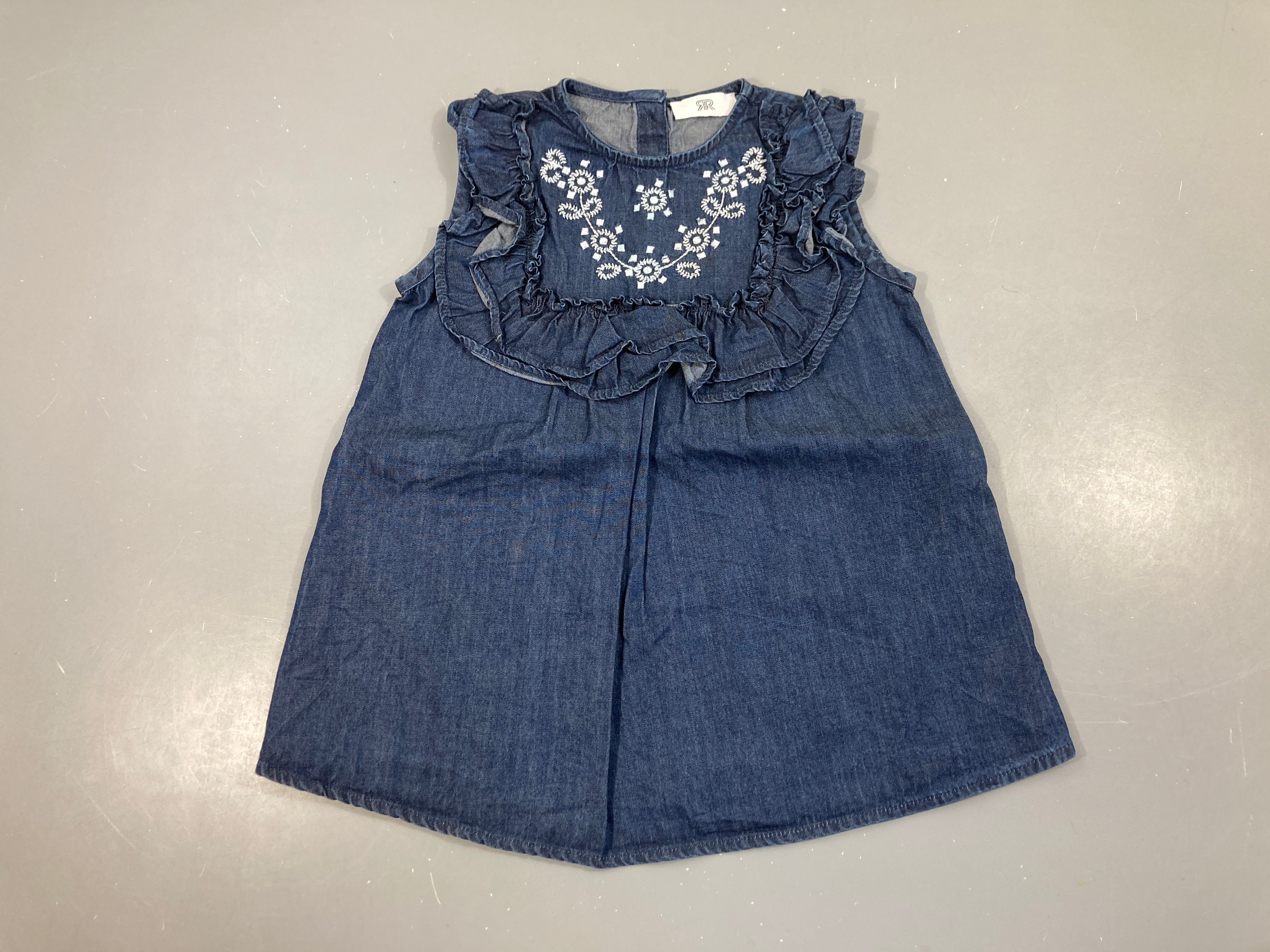 Robe s.m denim foncé fleus brodées
