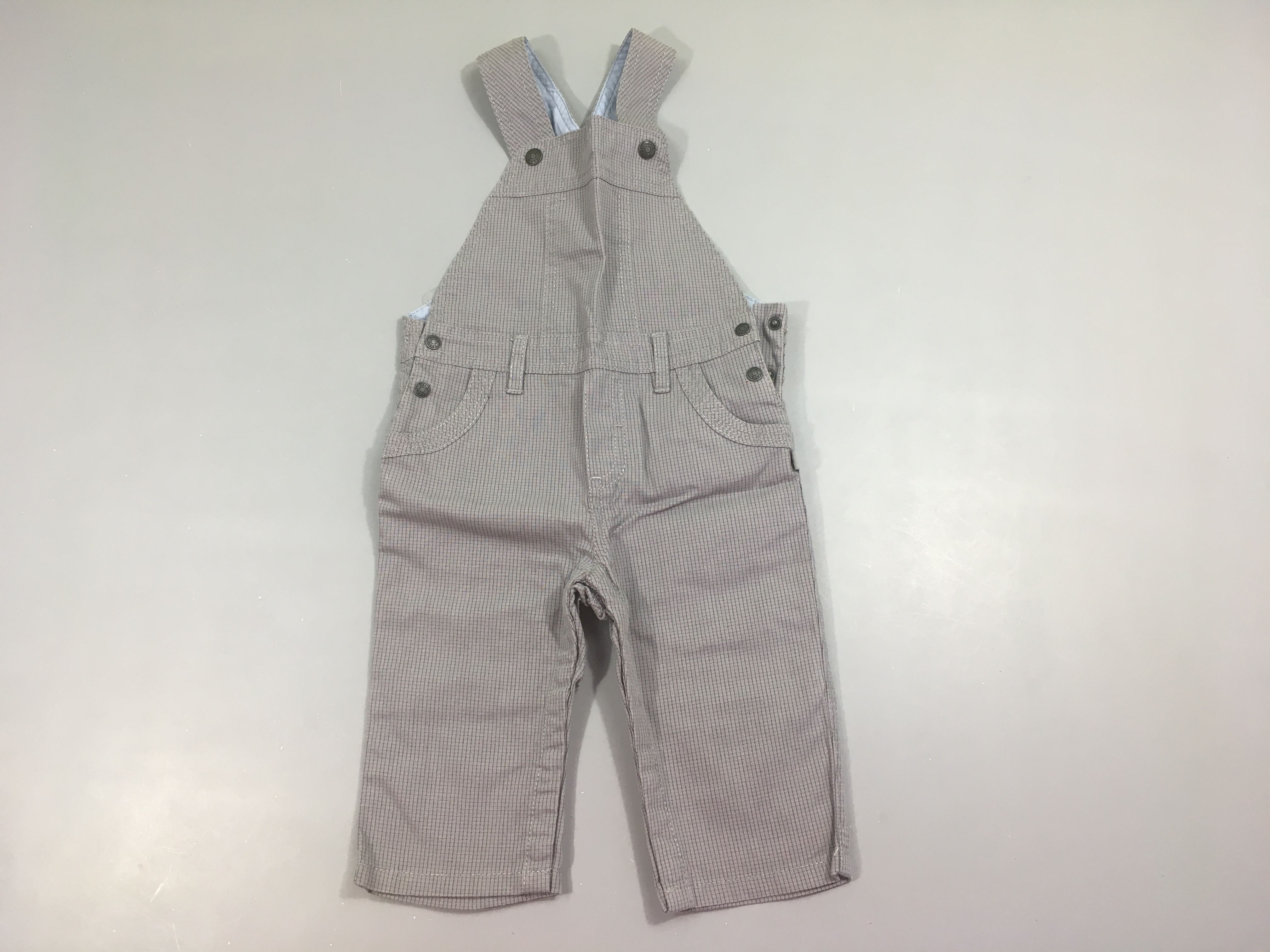 Salopette grise avec petits carreaux