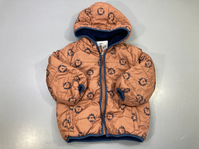 Doudoune rouille lions, capuche oreilles, doublure polaire marine, zippée, moins cher chez Petit Kiwi