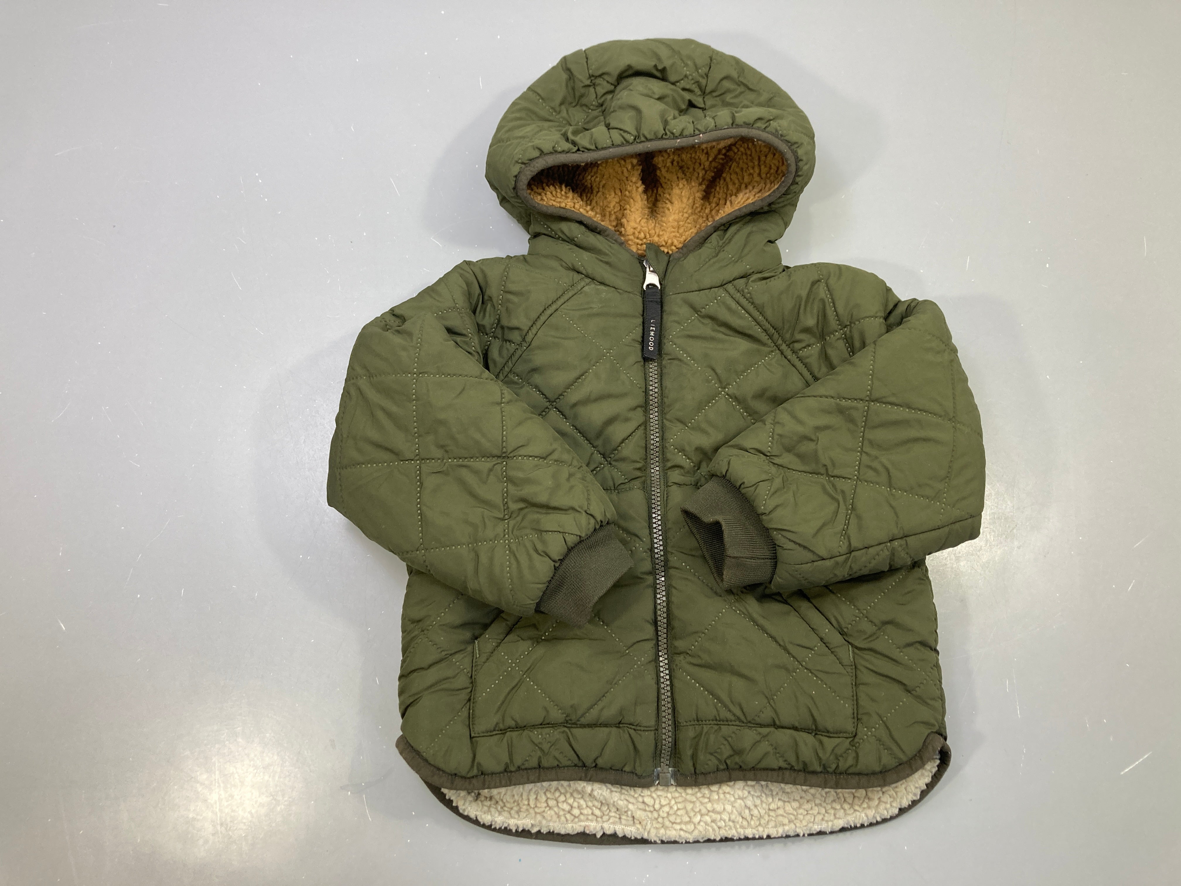 Veste réversible matelassée vert kaki capuche, doublure sherpa, zippée, Liewood