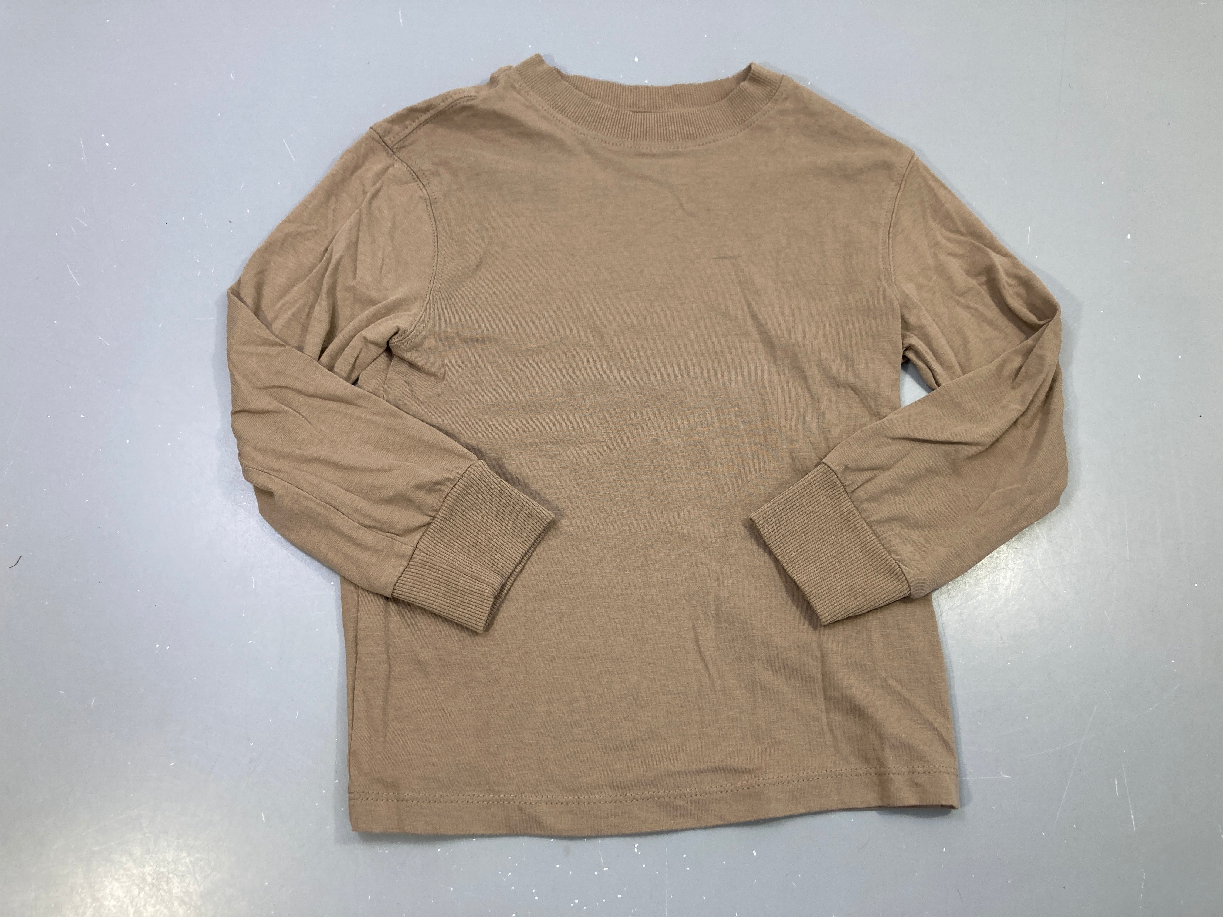 T-shirt m.l taupe uni, poignets côtelés, M&S
