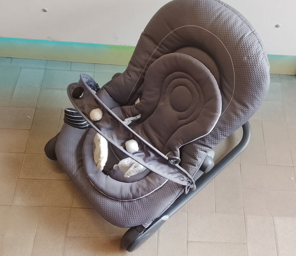 Relax évolutif gris Chicco Hooplà, mode transat de 0 à 6m (jusqu'à ce que l'enfant sache s'asseoir seul), moins cher chez Petit Kiwi