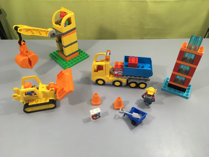 Duplo 10813 le grand chantier - complet, moins cher chez Petit Kiwi