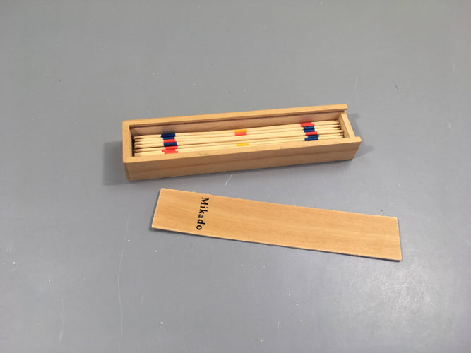 Jeu de mikado en bois, moins cher chez Petit Kiwi