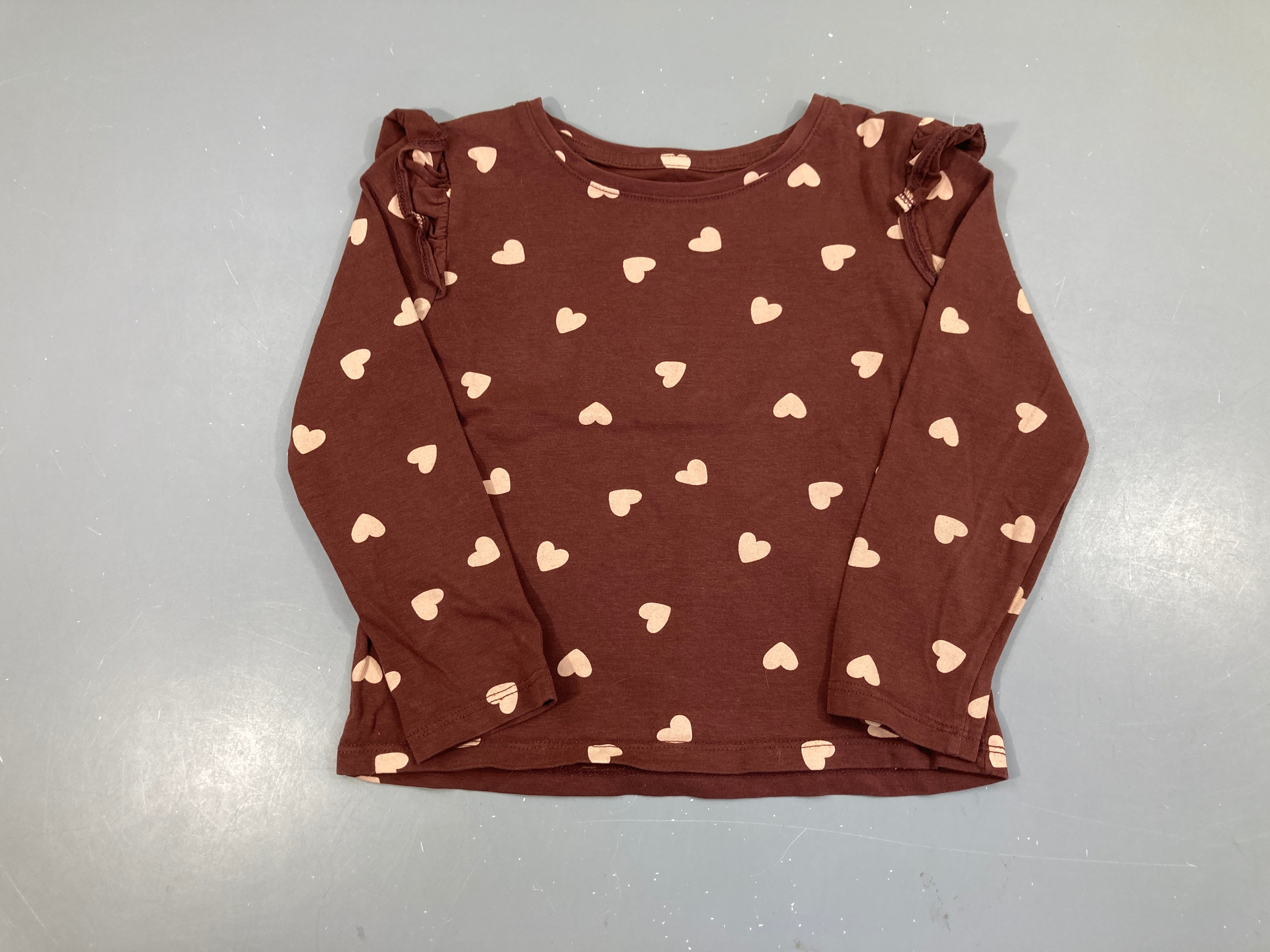 T-shirt m.l brun foncé coeurs froufrous