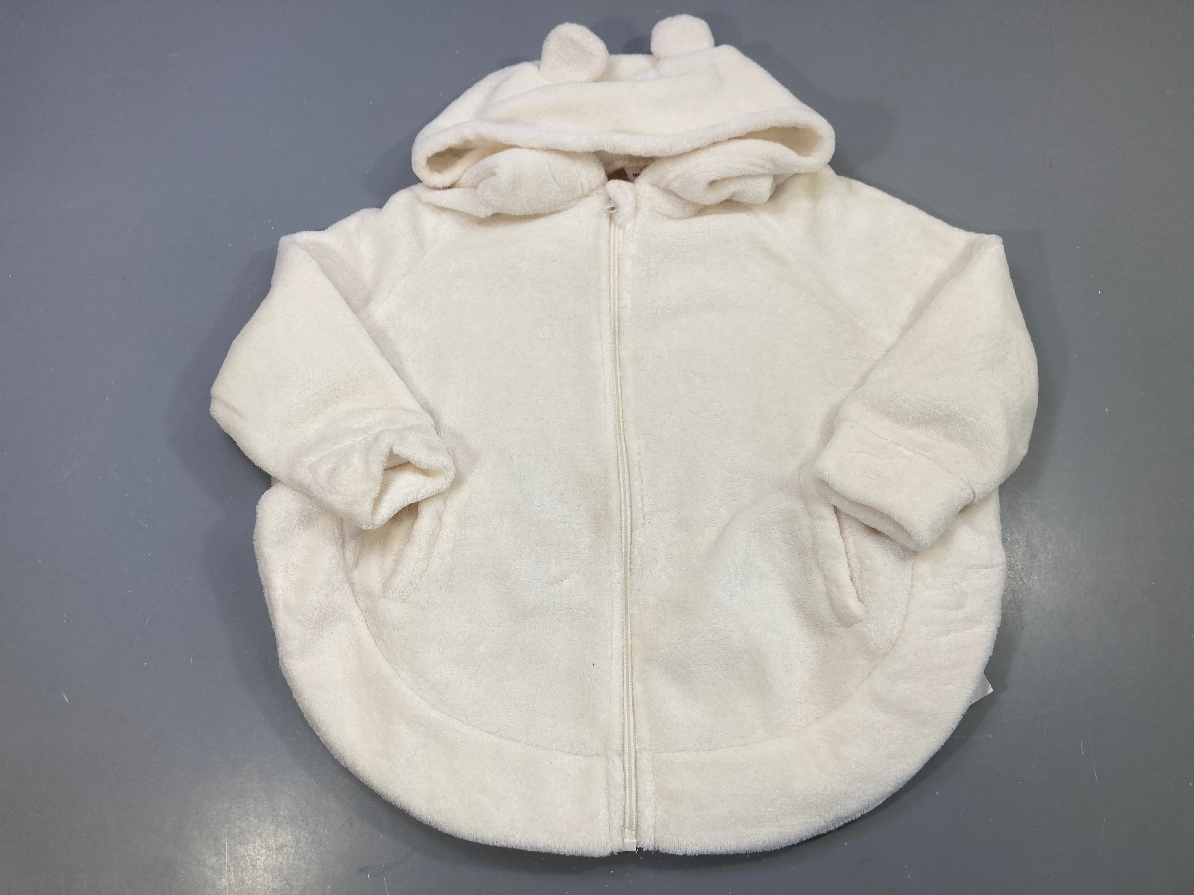 Poncho zippé écru polaire douce, capuche oreilles