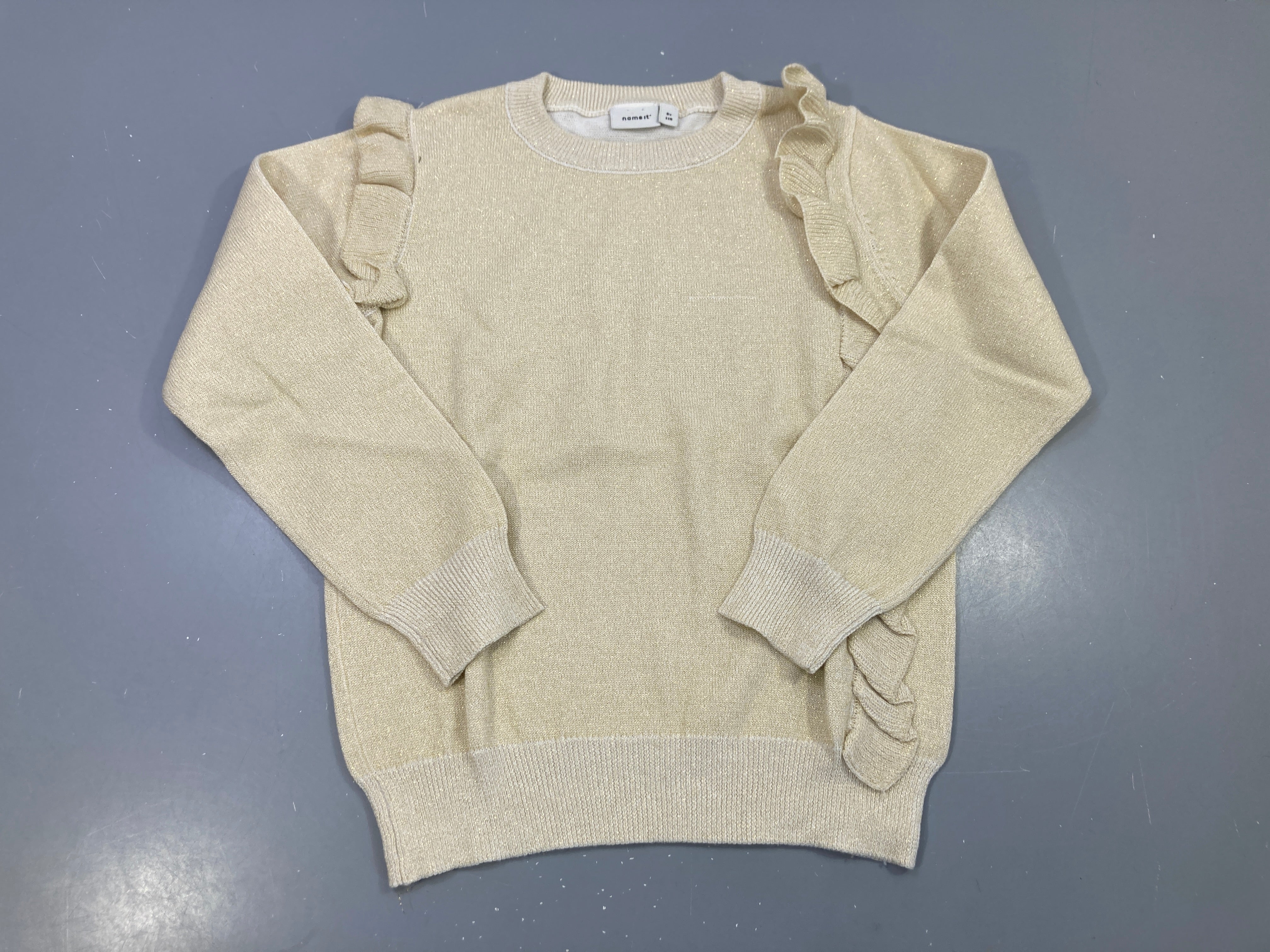 Pull beige doré maille sequins, volants
