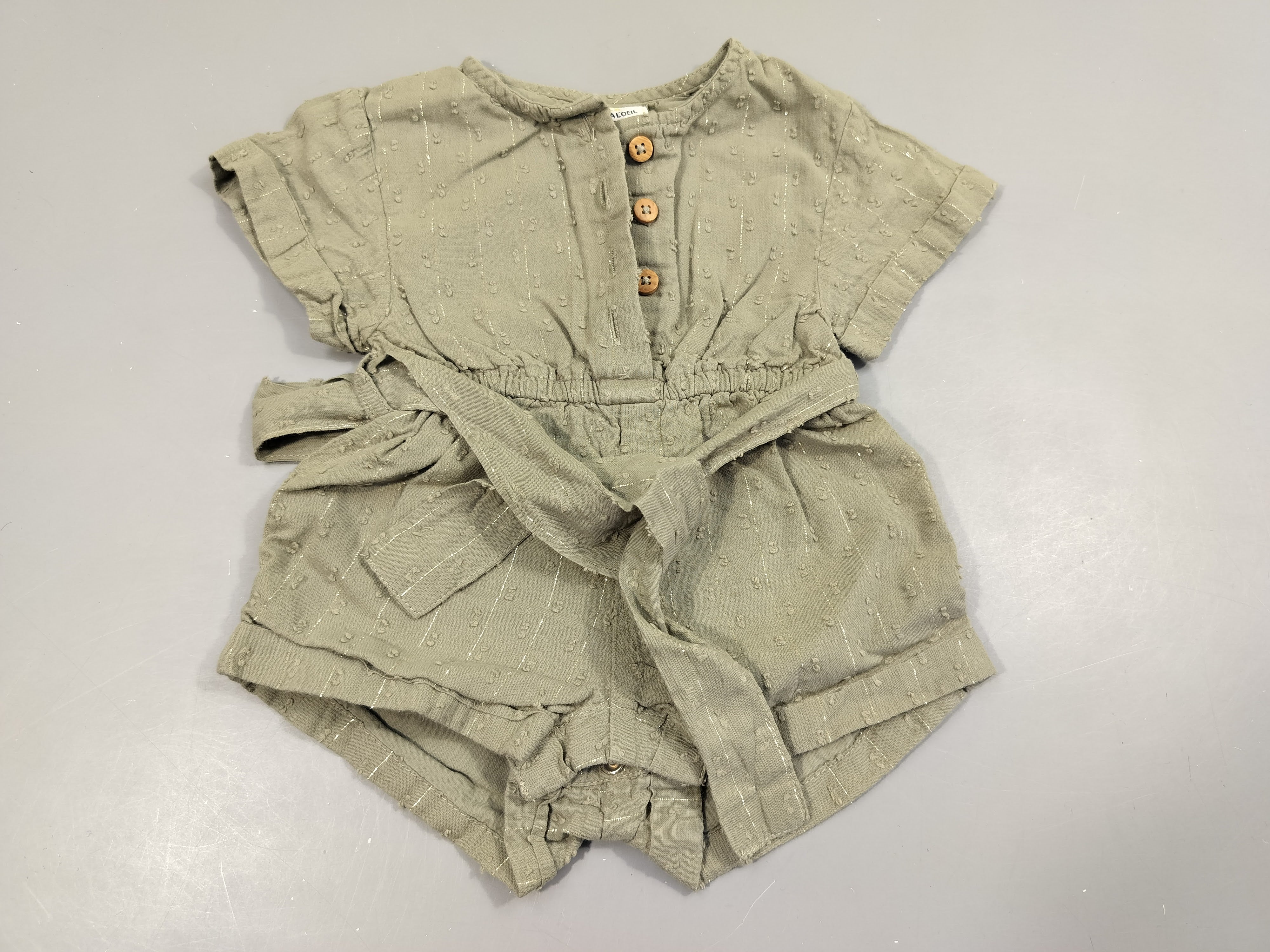 Combishort kaki texturé , fils dorés