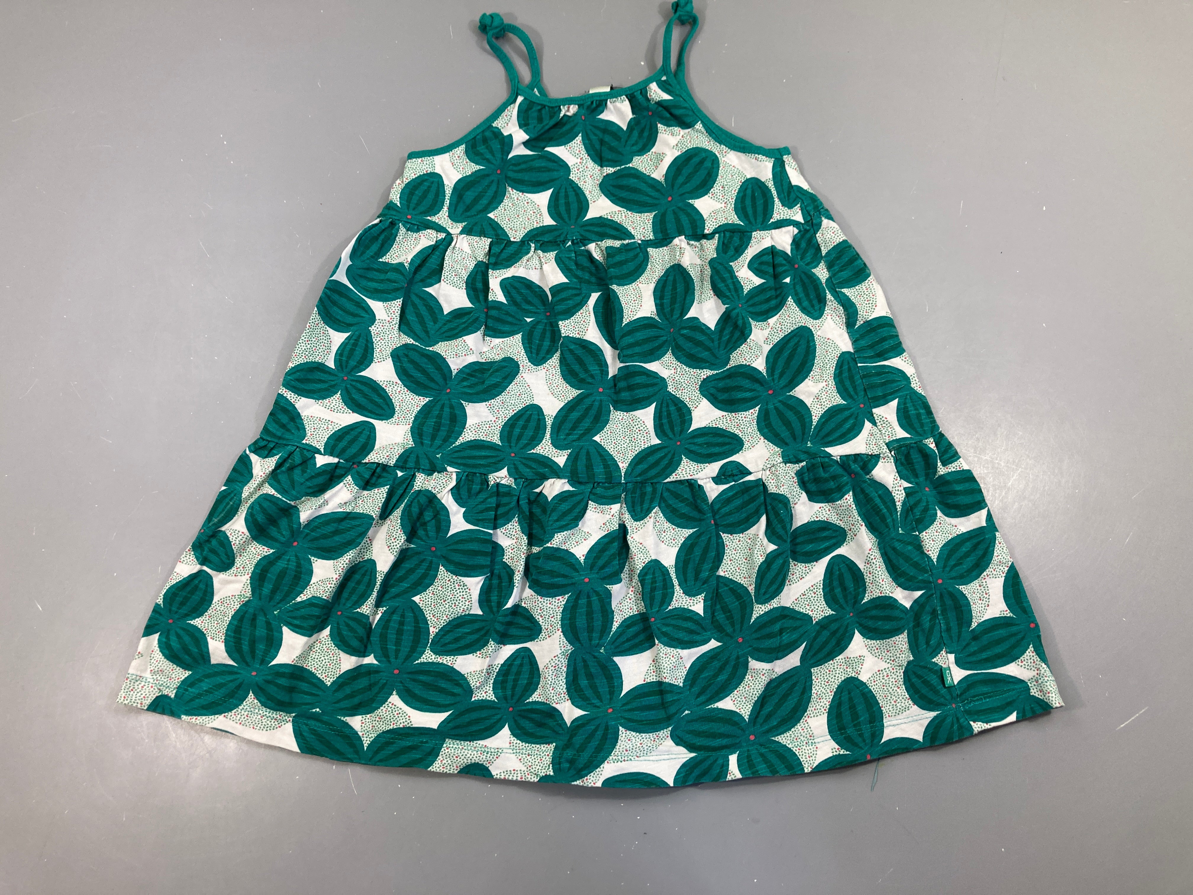 Robe fines bretelles jersey fleurs vertes